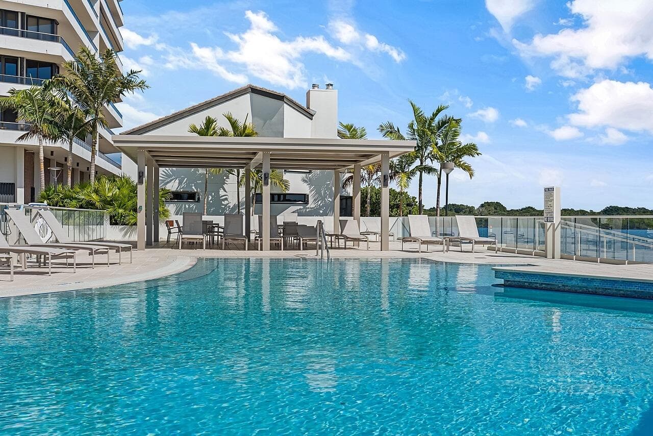 100 Lakeshore Drive 252, North Palm Beach, FL 33408 — photo 25 of 31