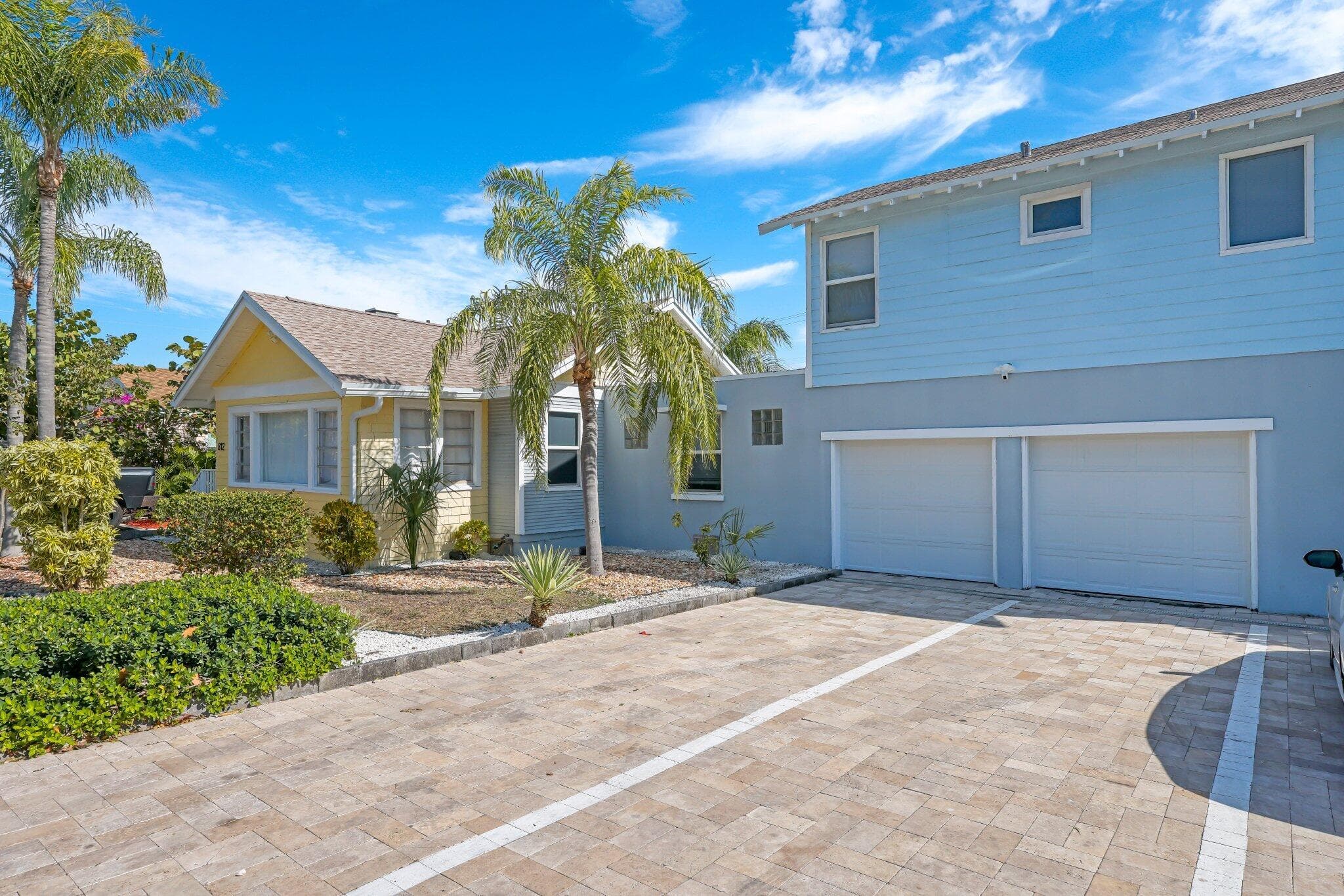 812 S N Street, Lake Worth Beach, FL 33460 — photo 1 of 81