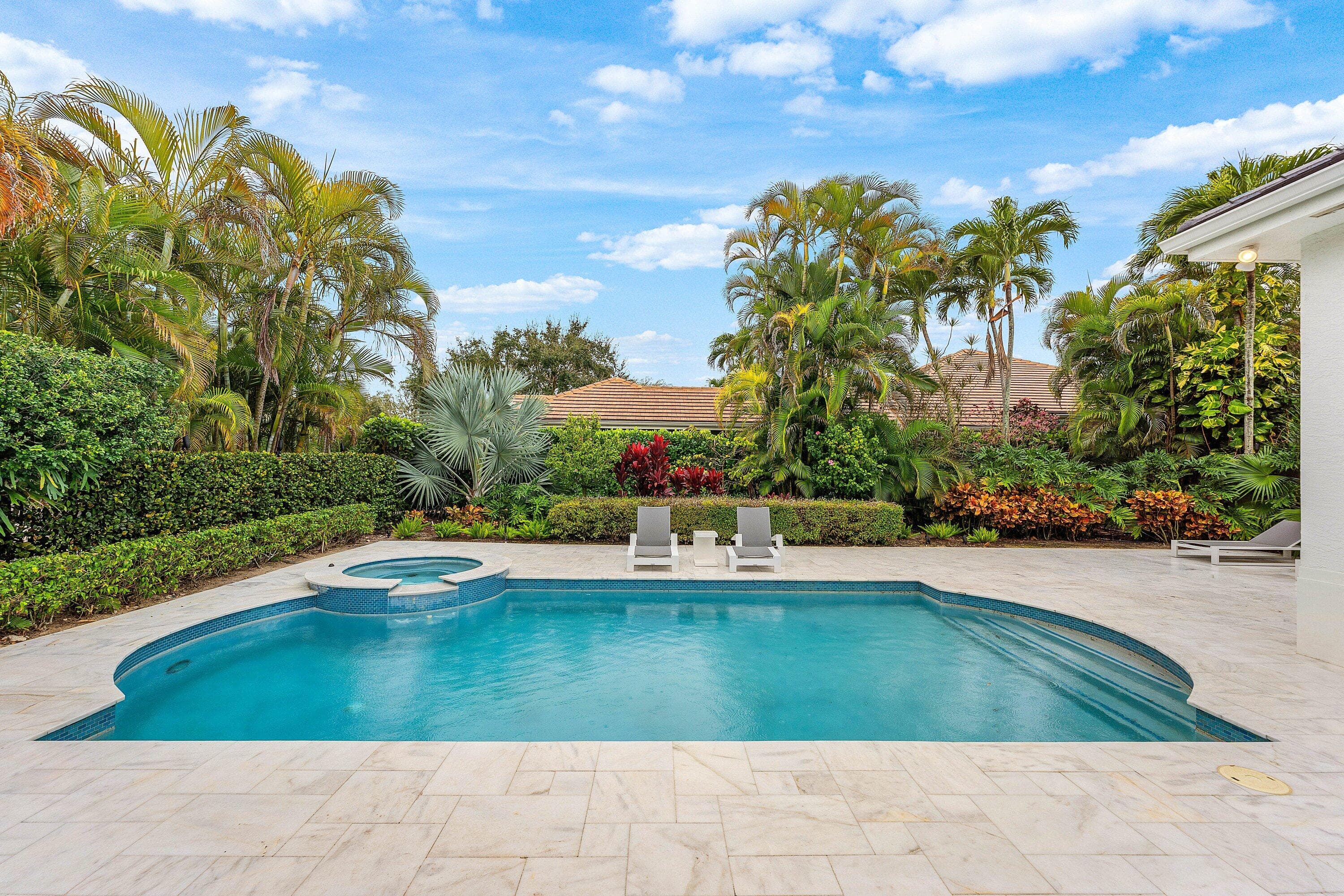 132 Pembroke Drive, Palm Beach Gardens, FL 33418 — photo 45 of 73
