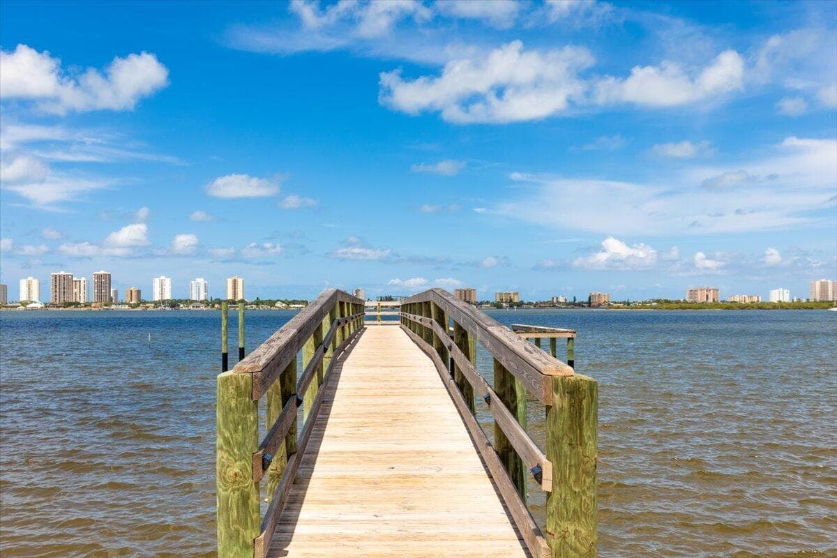 2801 S Ridgewood Avenue 717, South Daytona, FL 32119 — photo 51 of 54