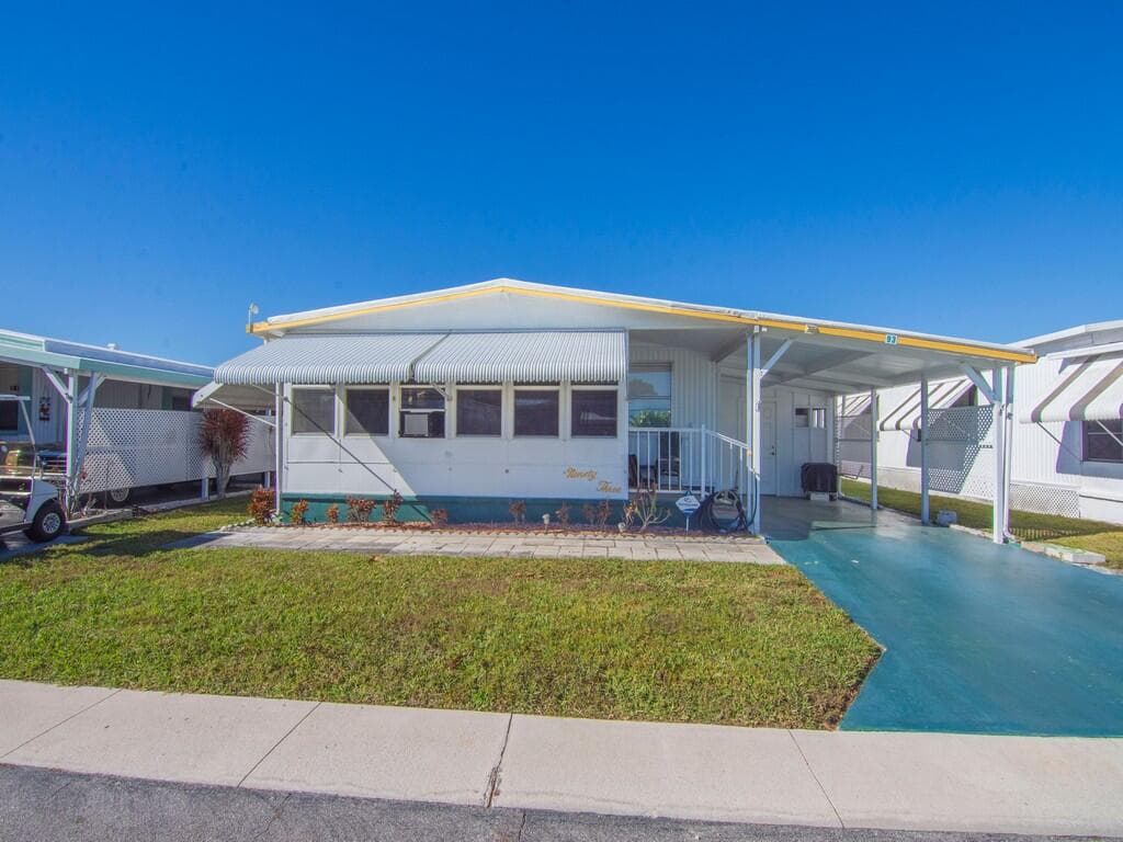4800 SE Federal Highway #93, Stuart, FL 34997 — photo 2 of 25