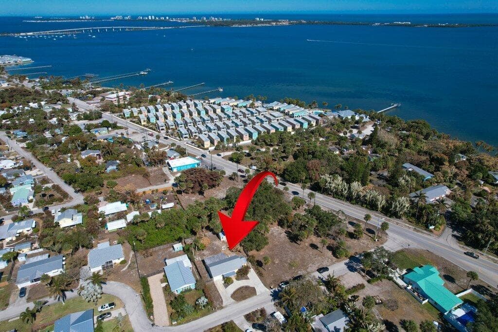 2427 NE Center Street, Jensen Beach, FL 34957 — photo 29 of 32