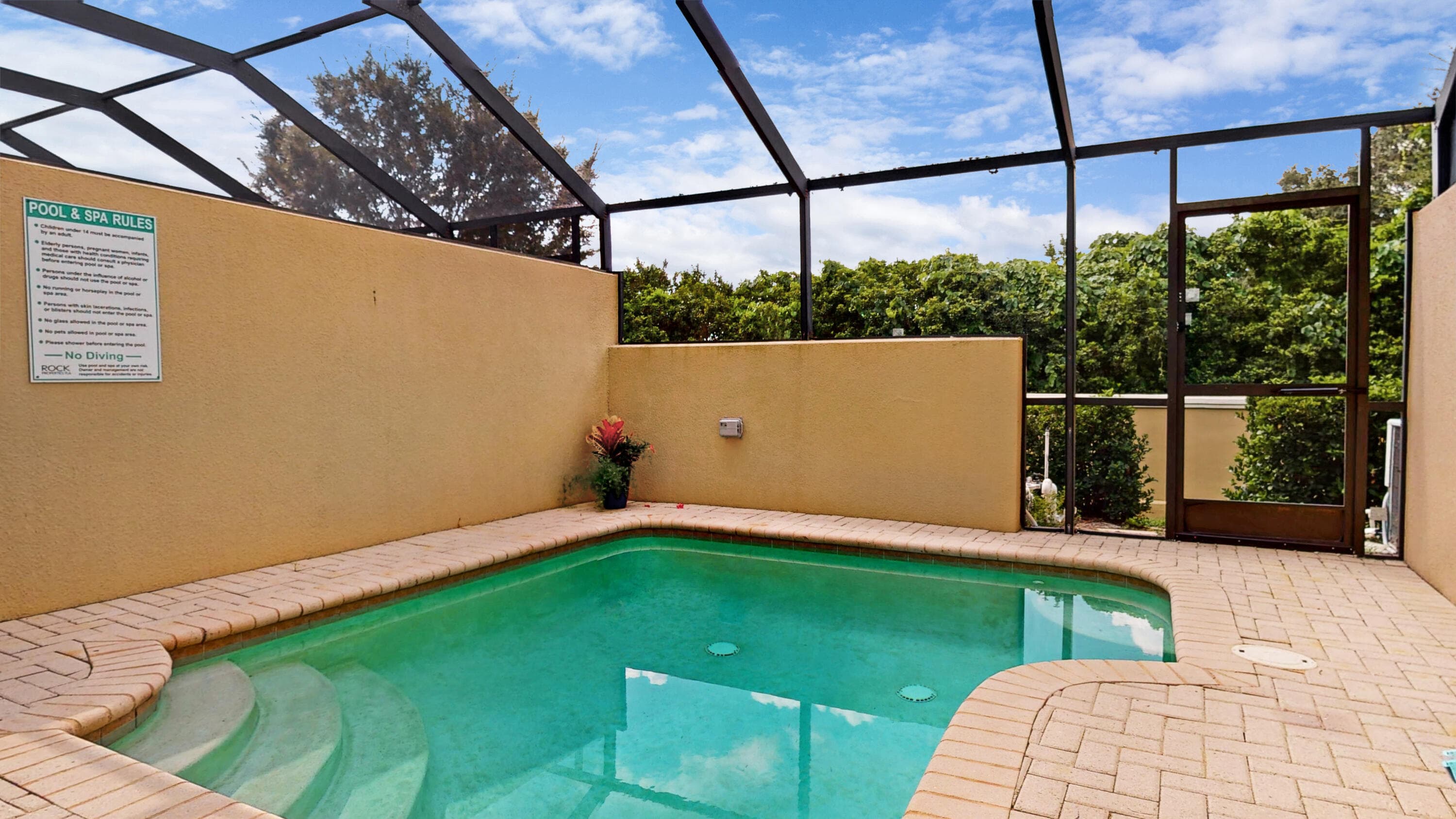Townhouse in Kissimmee — photo 34 of 34