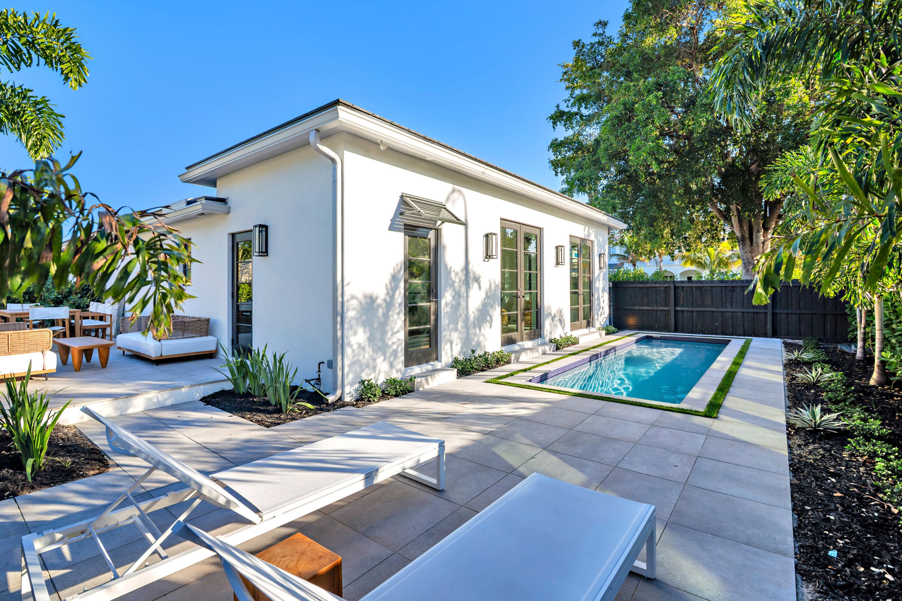 263 Alhambra Place, West Palm Beach, FL 33405 — photo 26 of 32