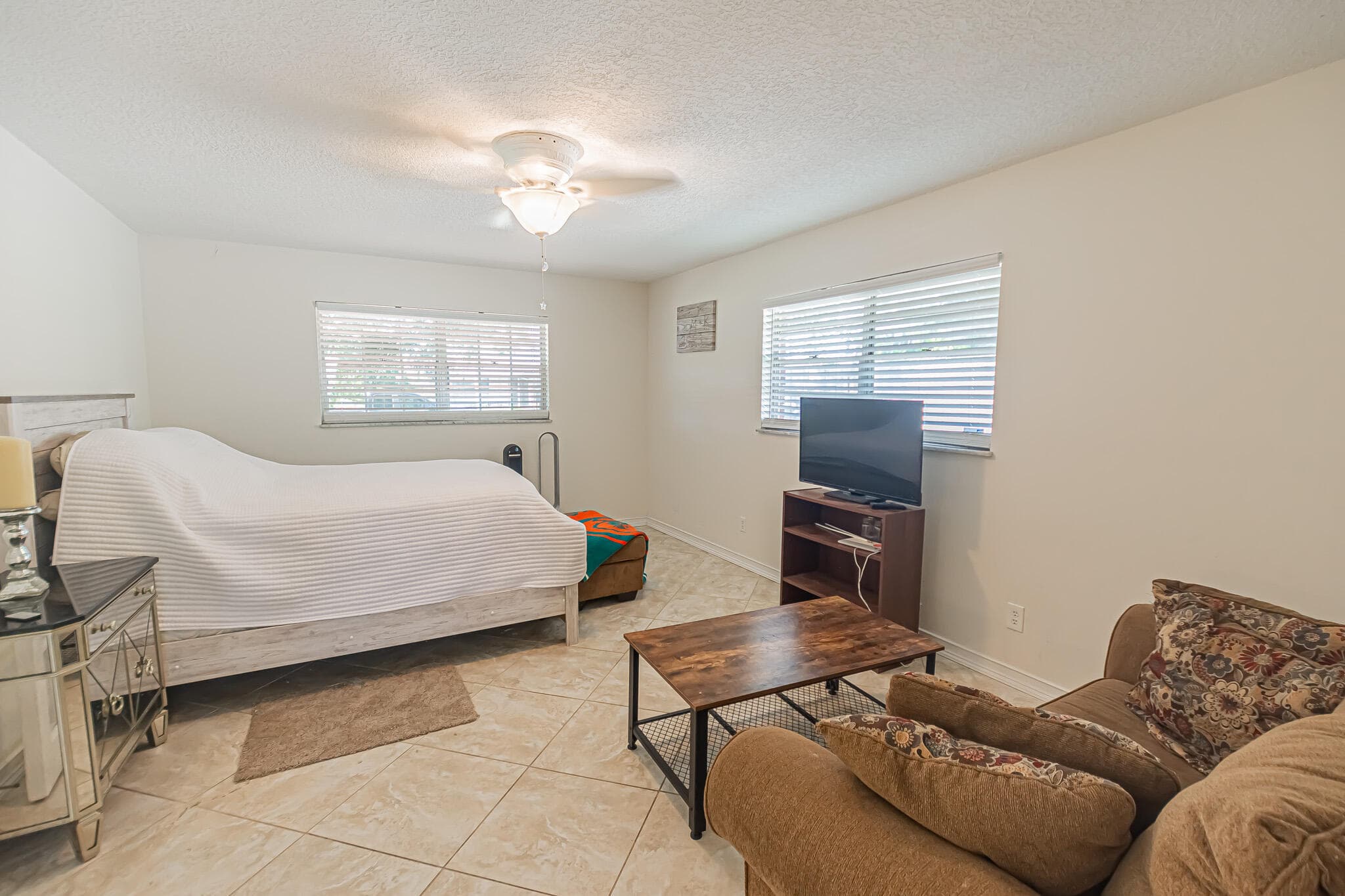 471 SE Lamon Lane, Port St. Lucie, FL 34983 — photo 11 of 32