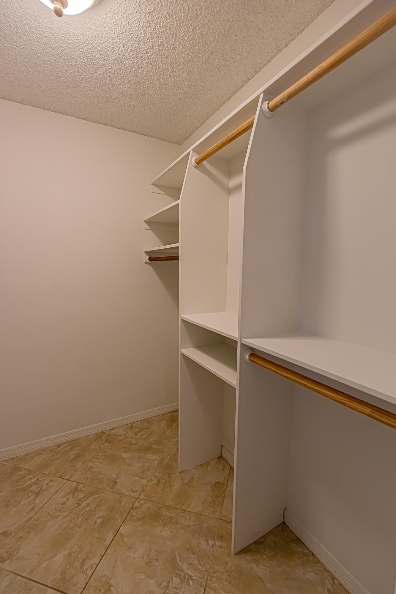 471 SE Lamon Lane, Port St. Lucie, FL 34983 — photo 13 of 32