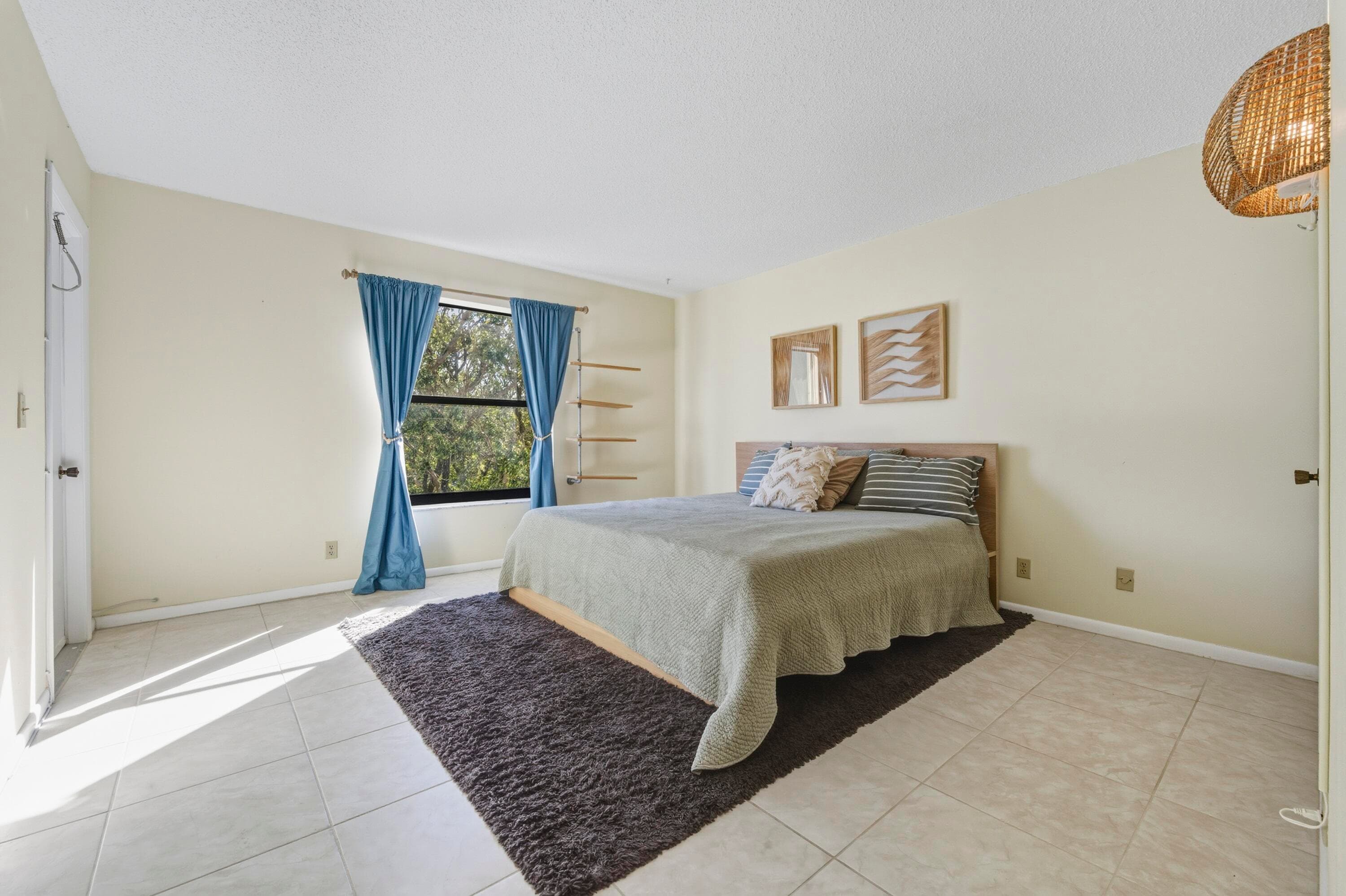 890 N Federal Highway 406, Lantana, FL 33462 — photo 18 of 63