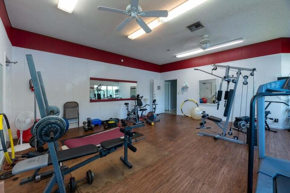 890 N Federal Highway 406, Lantana, FL 33462 — photo 35 of 63
