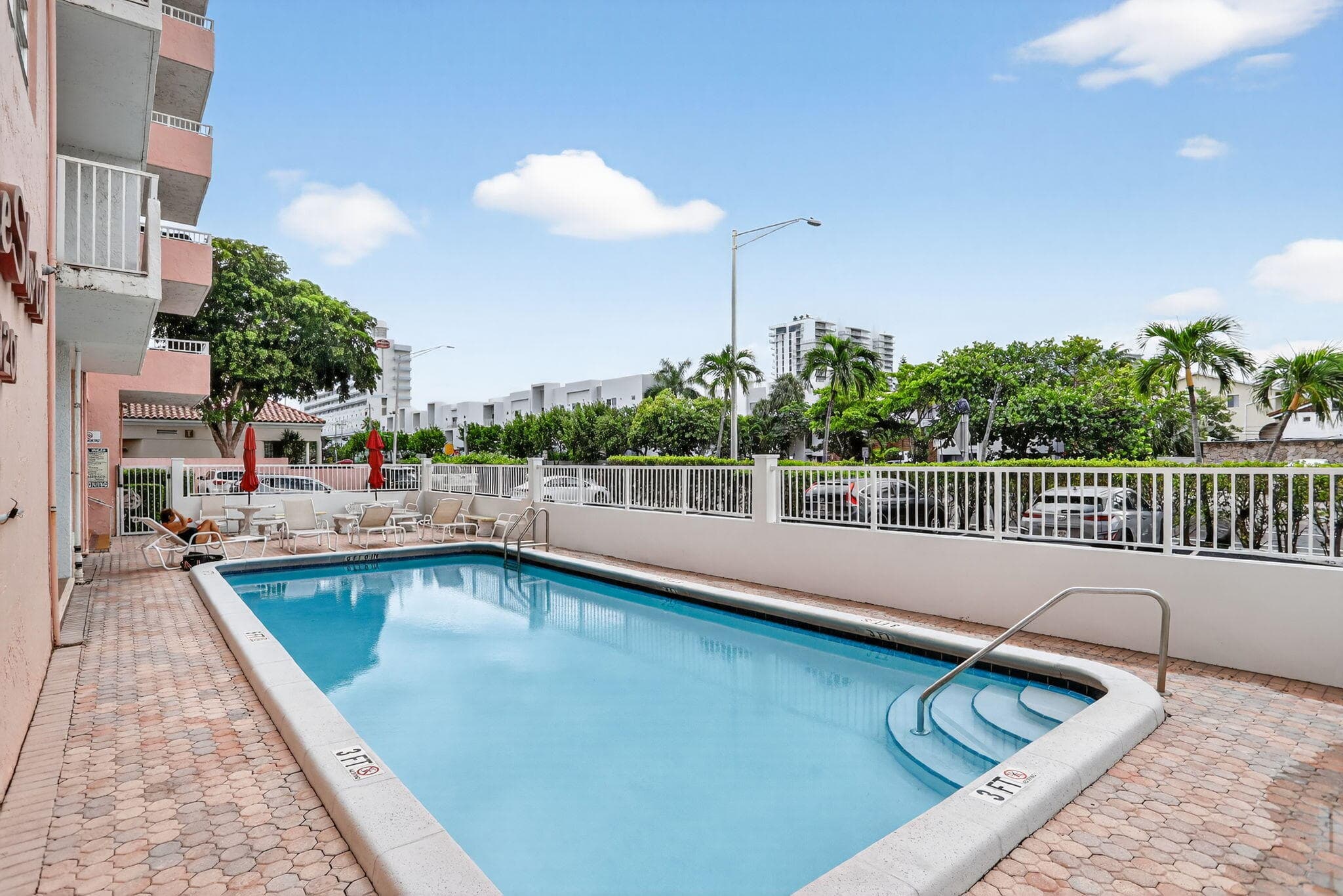 3201 NE 14th St Causeway 501, Pompano Beach, FL 33062 — photo 13 of 32