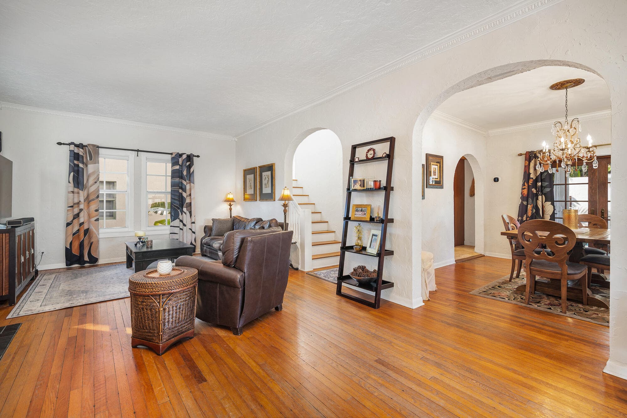 137 Edgewood Drive, West Palm Beach, FL 33405 — photo 12 of 42