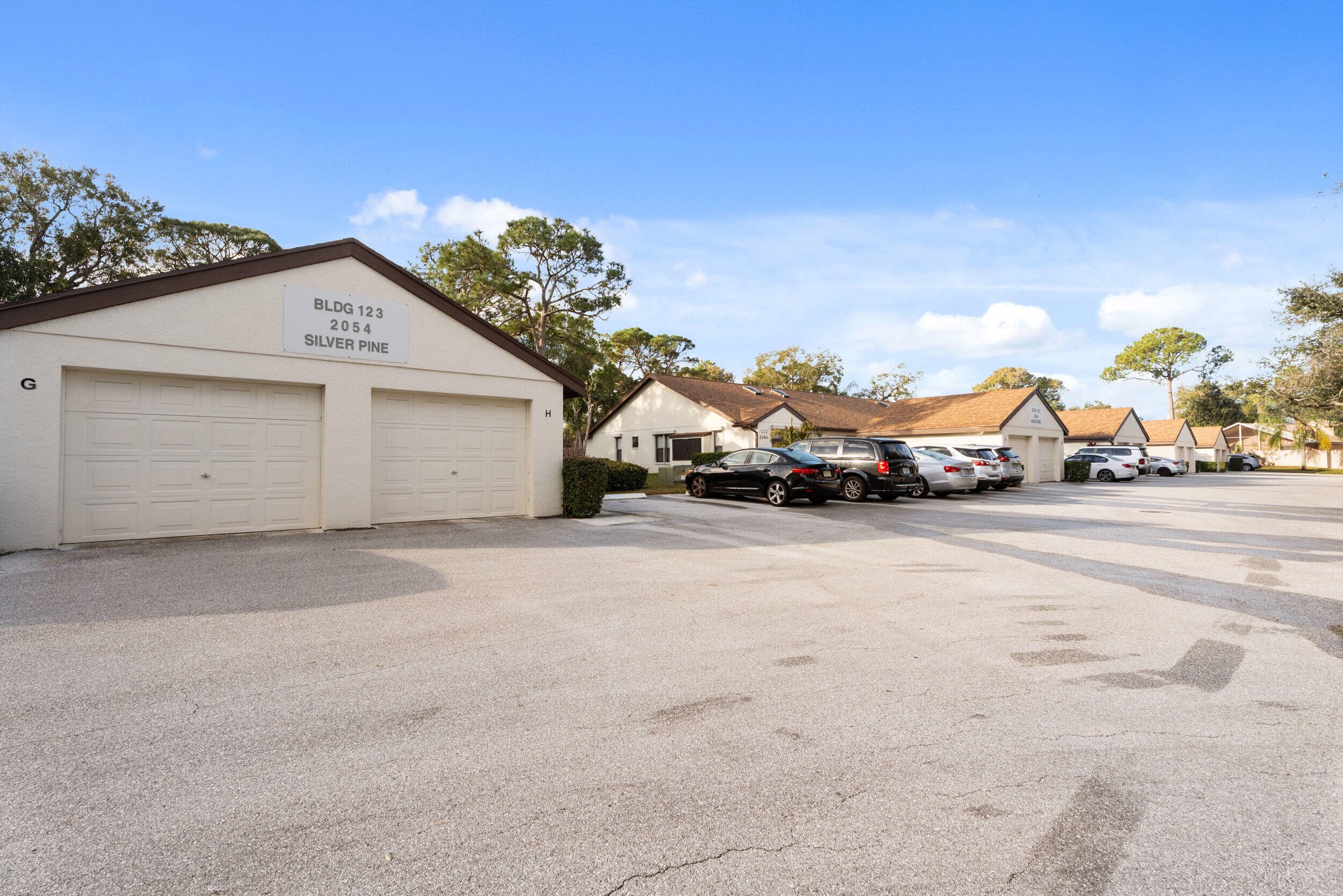 2054 SW Silver Pine Way 123h, Palm City, FL 34990 — photo 3 of 21
