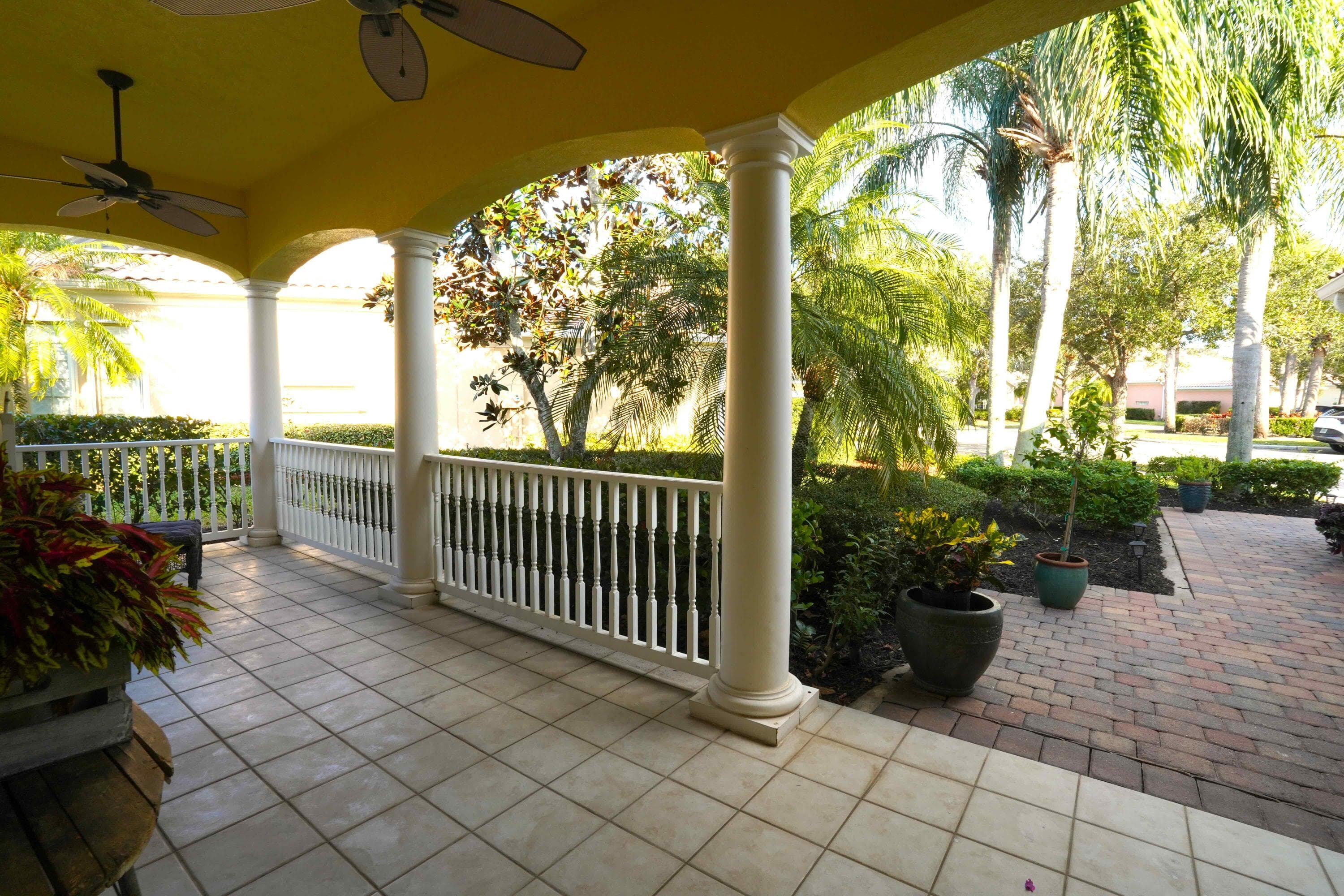 12381 SW Elsinore Drive, Port St. Lucie, FL 34987 — photo 8 of 58