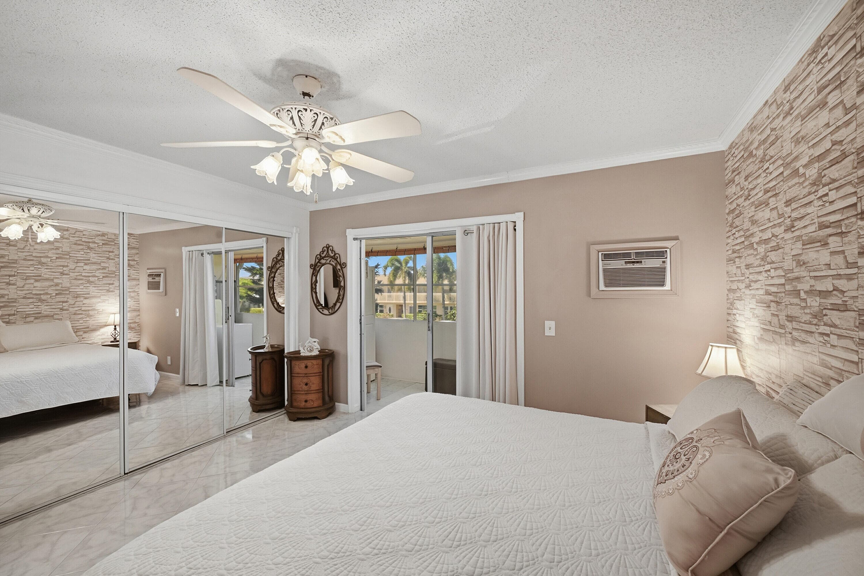 47 Berkshire B Crescent B, West Palm Beach, FL 33417 — photo 12 of 25