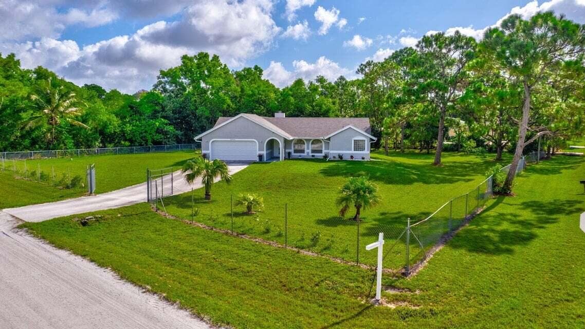 12969 54 Street N, Royal Palm Beach, FL 33411 — photo 32 of 39