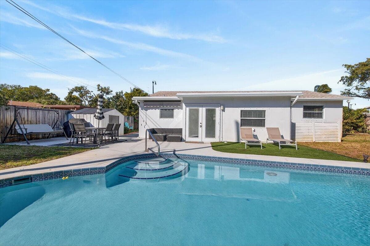 110 NE 30th Street, Pompano Beach, FL 33064 — photo 27 of 31