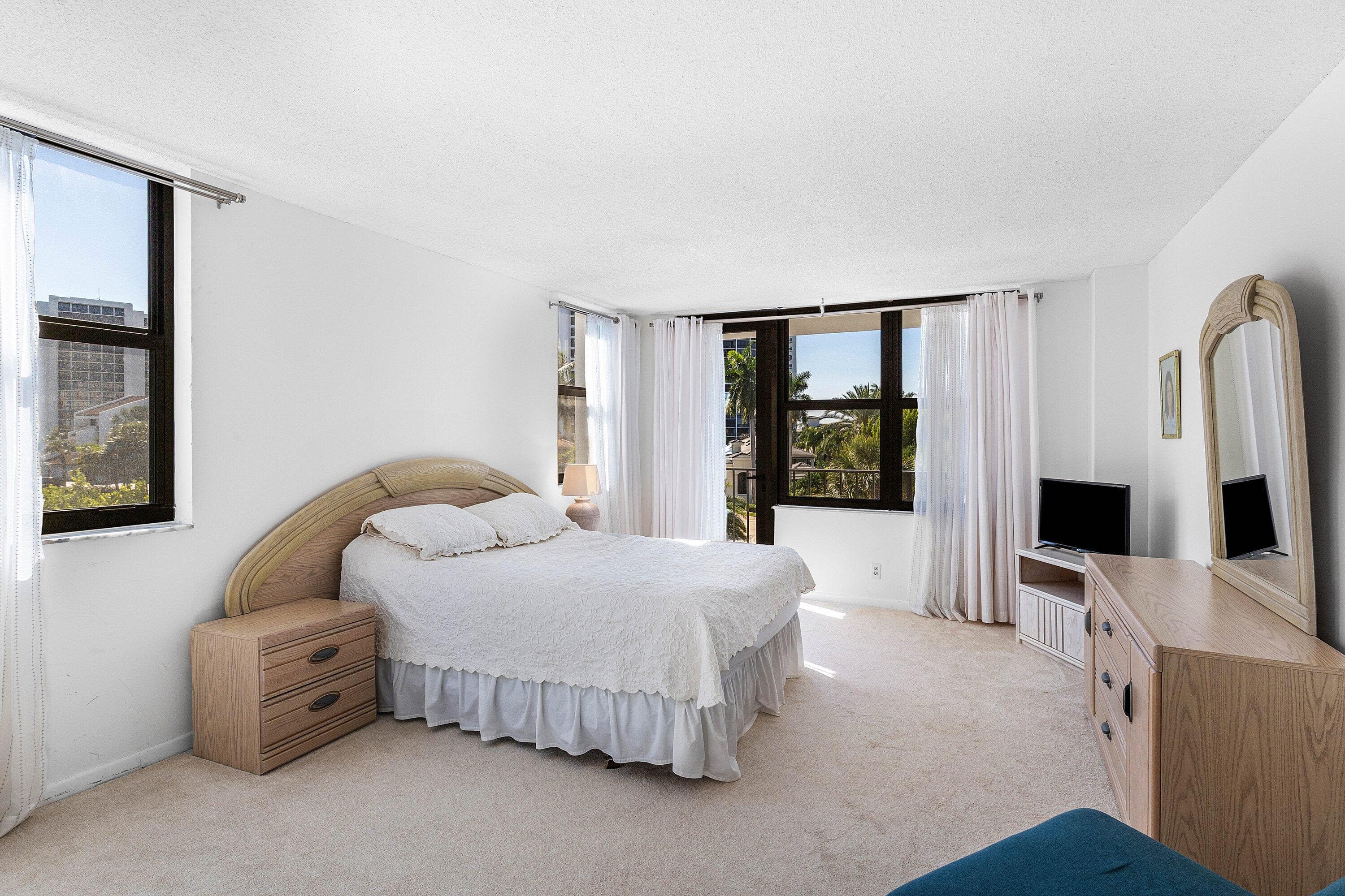 4600 S Ocean Boulevard 301, Highland Beach, FL 33487 — photo 17 of 50