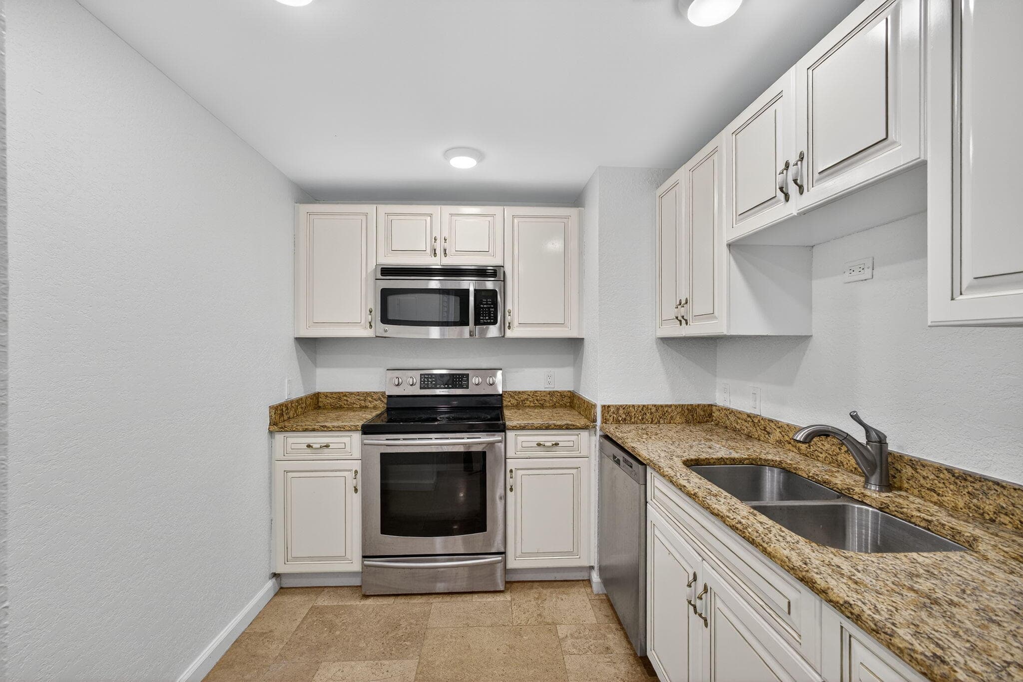 5600 N Flagler Drive 2703, West Palm Beach, FL 33407 — photo 8 of 60