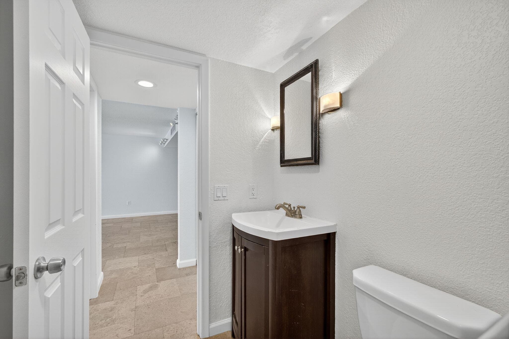 5600 N Flagler Drive 2703, West Palm Beach, FL 33407 — photo 12 of 60