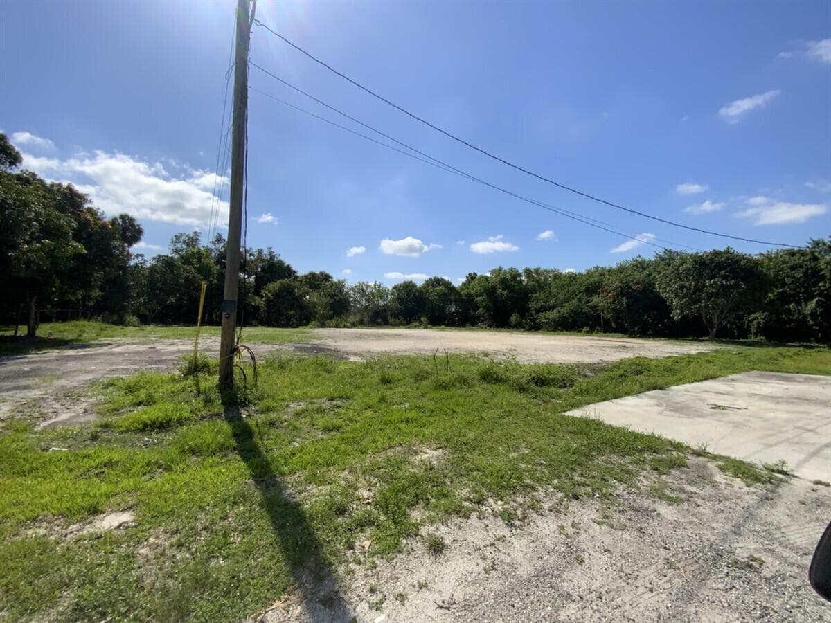 6406 Oleander Avenue, Fort Pierce, FL 34982 — photo 1 of 9