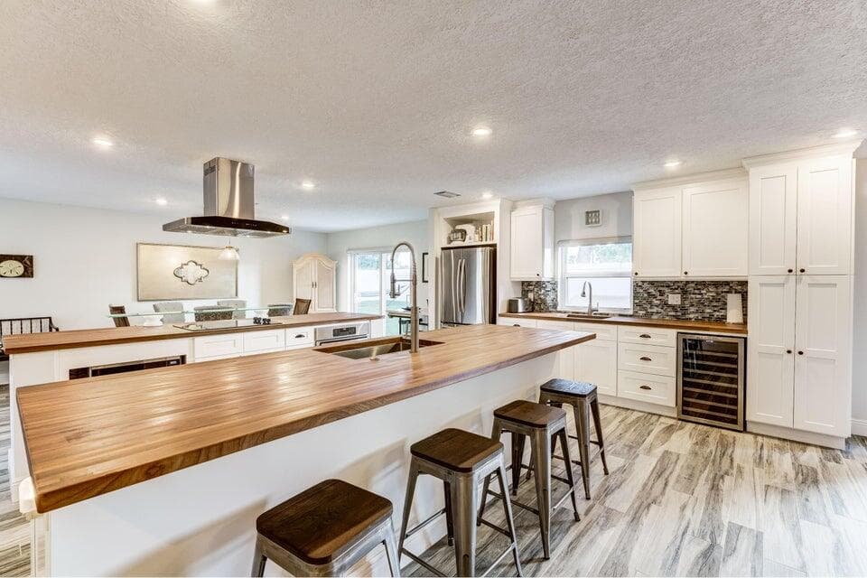2594 Marcinski Road, Jupiter, FL 33477 — photo 1 of 10