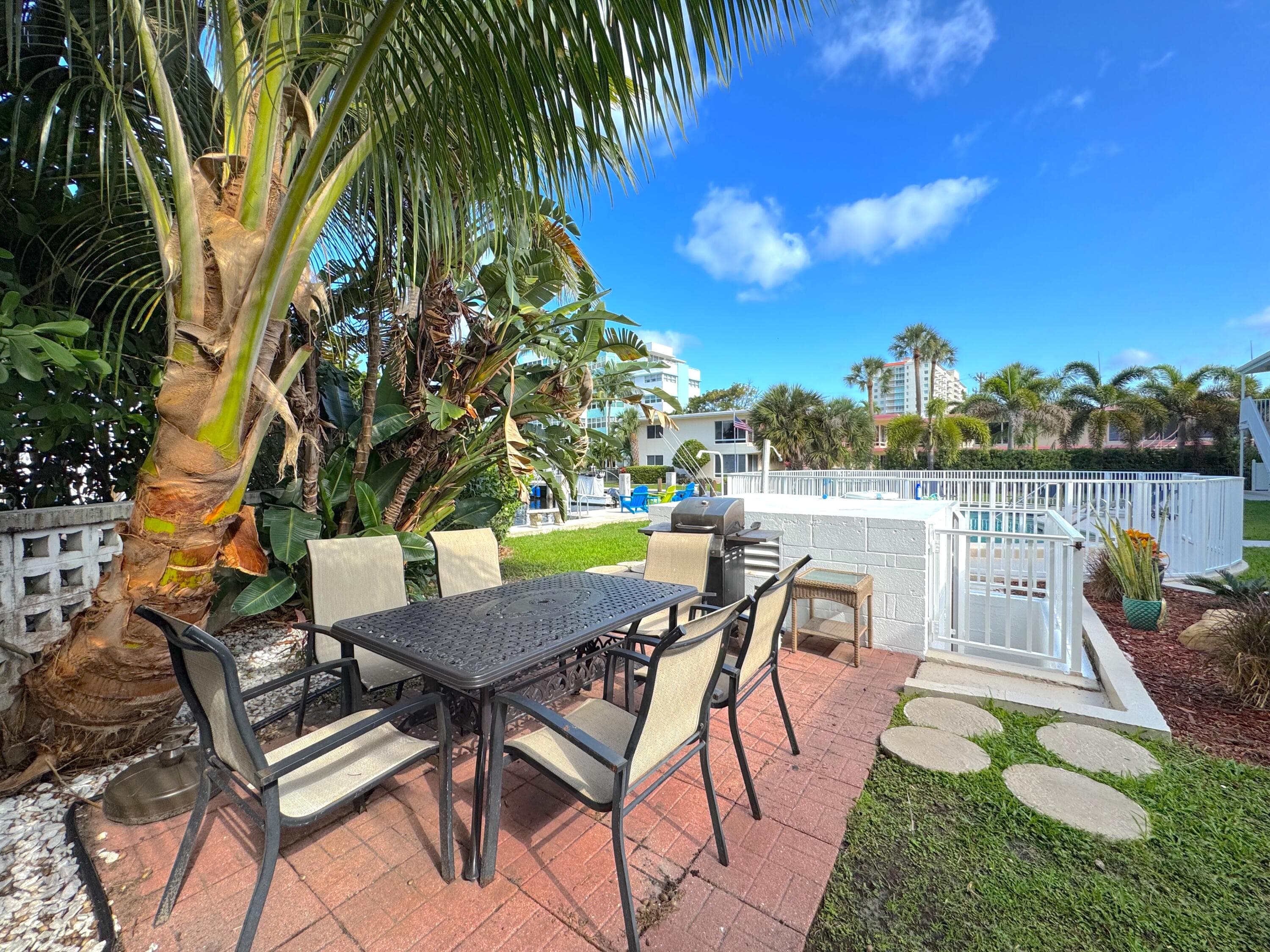 2815 NE 33rd Avenue 106, Fort Lauderdale, FL 33308 — photo 2 of 33