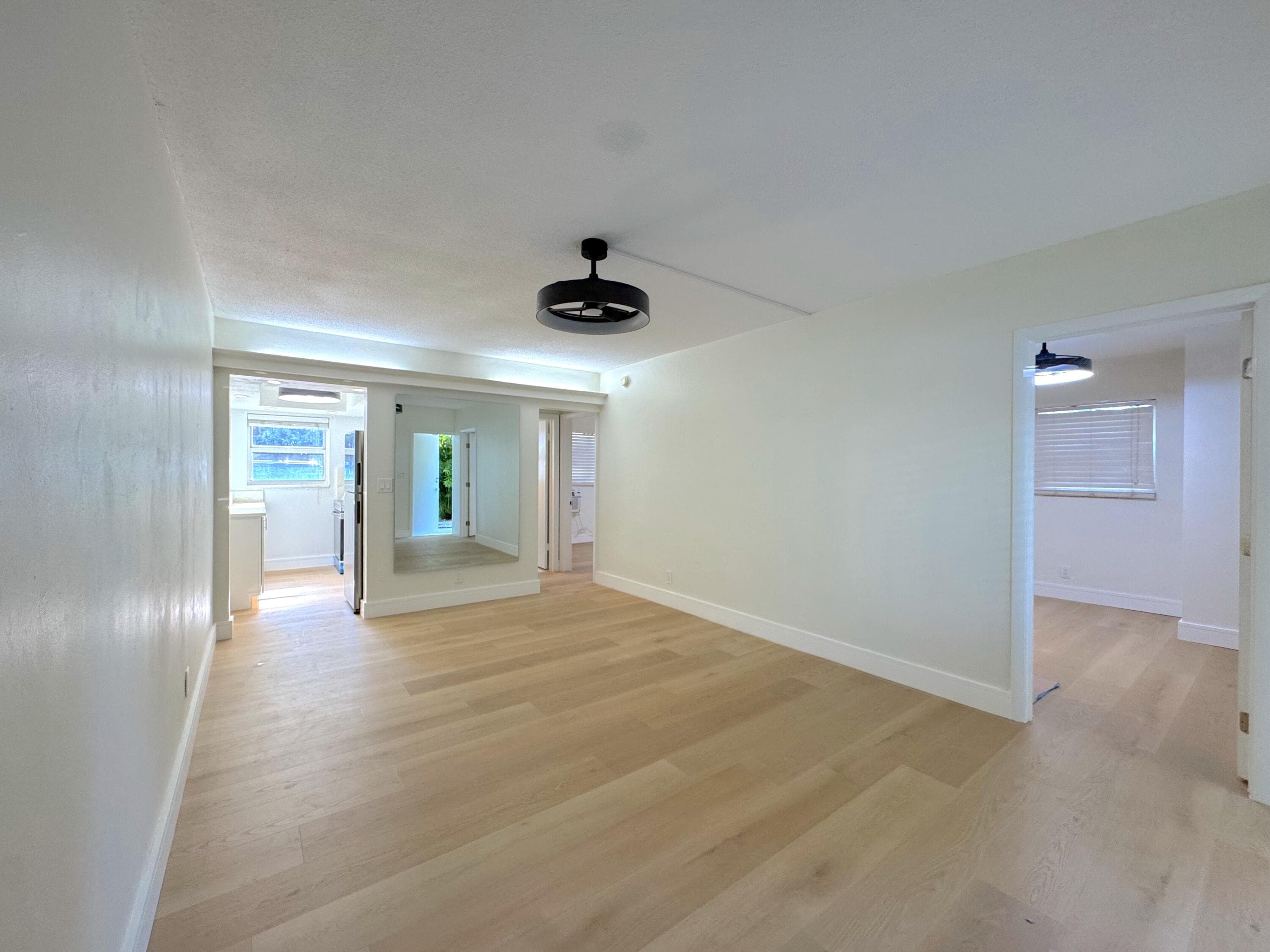 2815 NE 33rd Avenue 106, Fort Lauderdale, FL 33308 — photo 13 of 33
