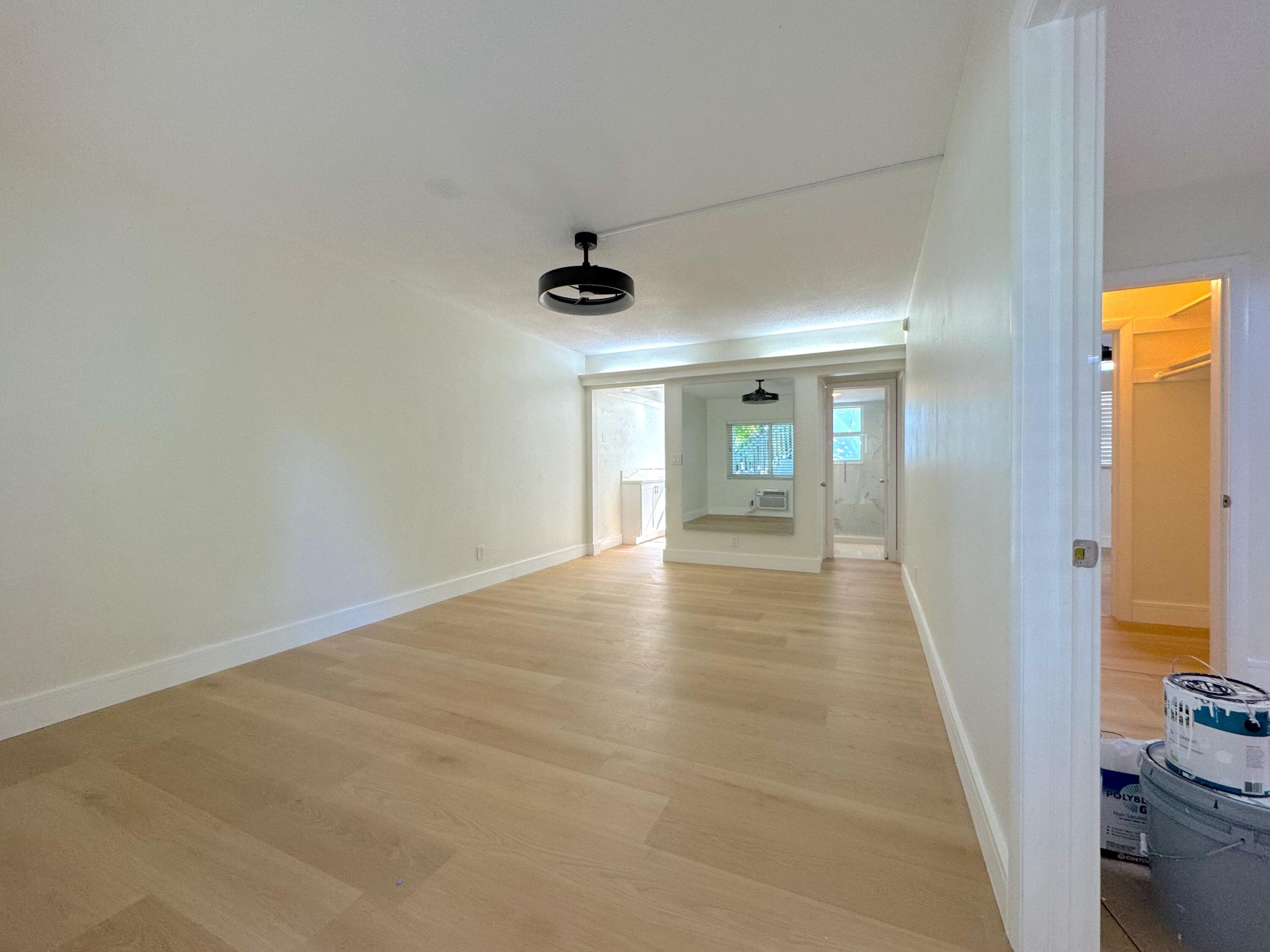 2815 NE 33rd Avenue 106, Fort Lauderdale, FL 33308 — photo 12 of 33