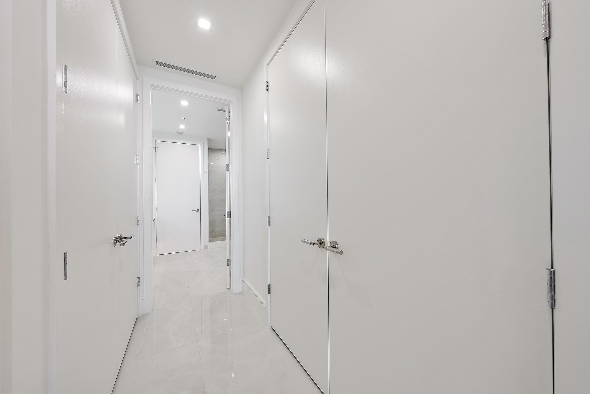 220 Lake Shore Drive 1008, Lake Park, FL 33403 — photo 9 of 20