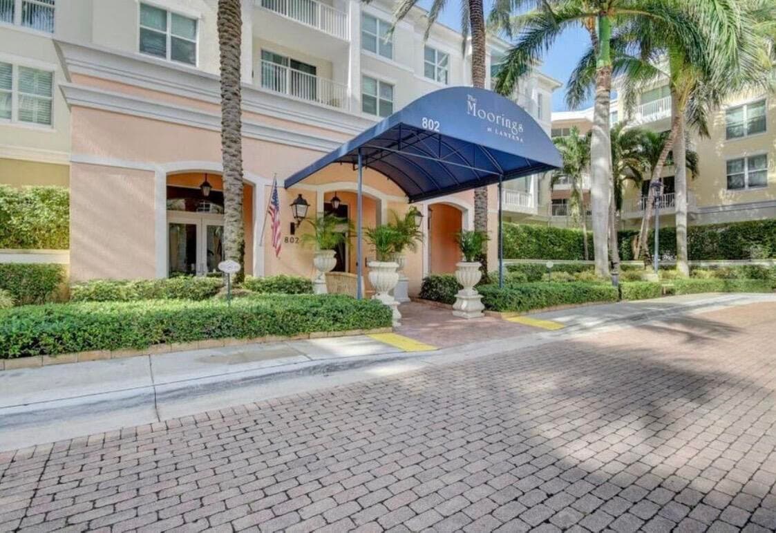 804 E Windward Way 316, Lantana, FL 33462 — photo 4 of 56