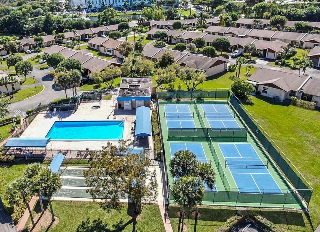 5370 Las Verdes Circle 221, Delray Beach, FL 33484 — photo 51 of 63