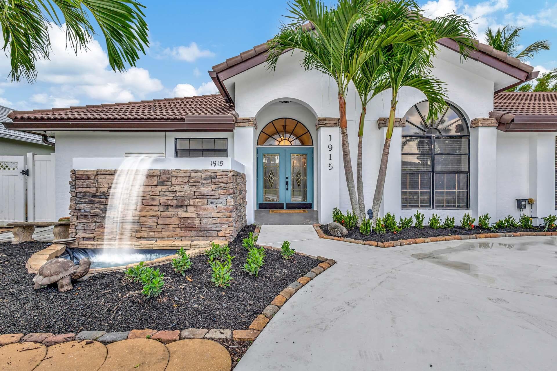 1915 Newhaven Avenue, Wellington, FL 33414 — photo 1 of 60