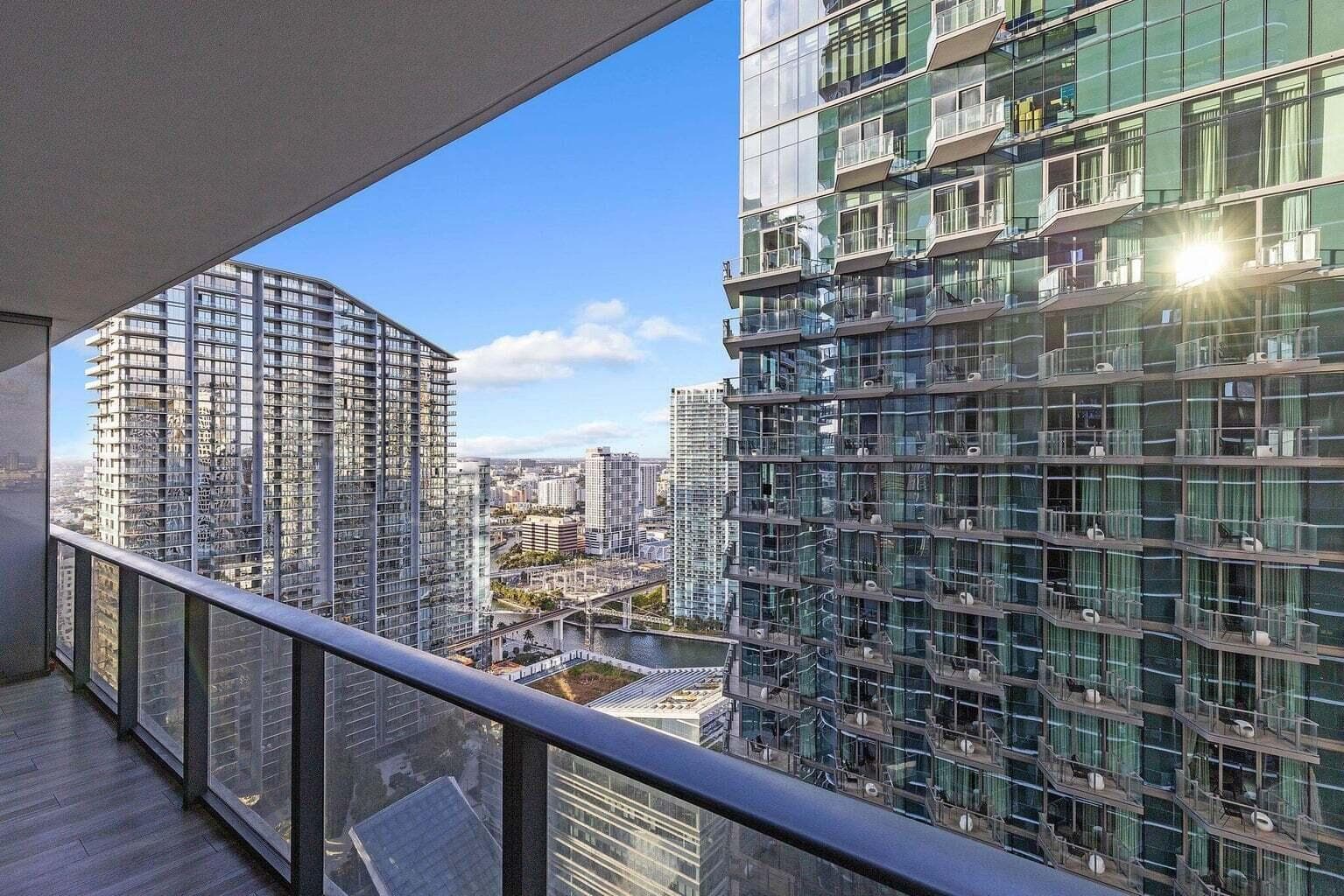 801 S Miami Avenue 3607, Miami, FL 33130 — photo 1 of 38