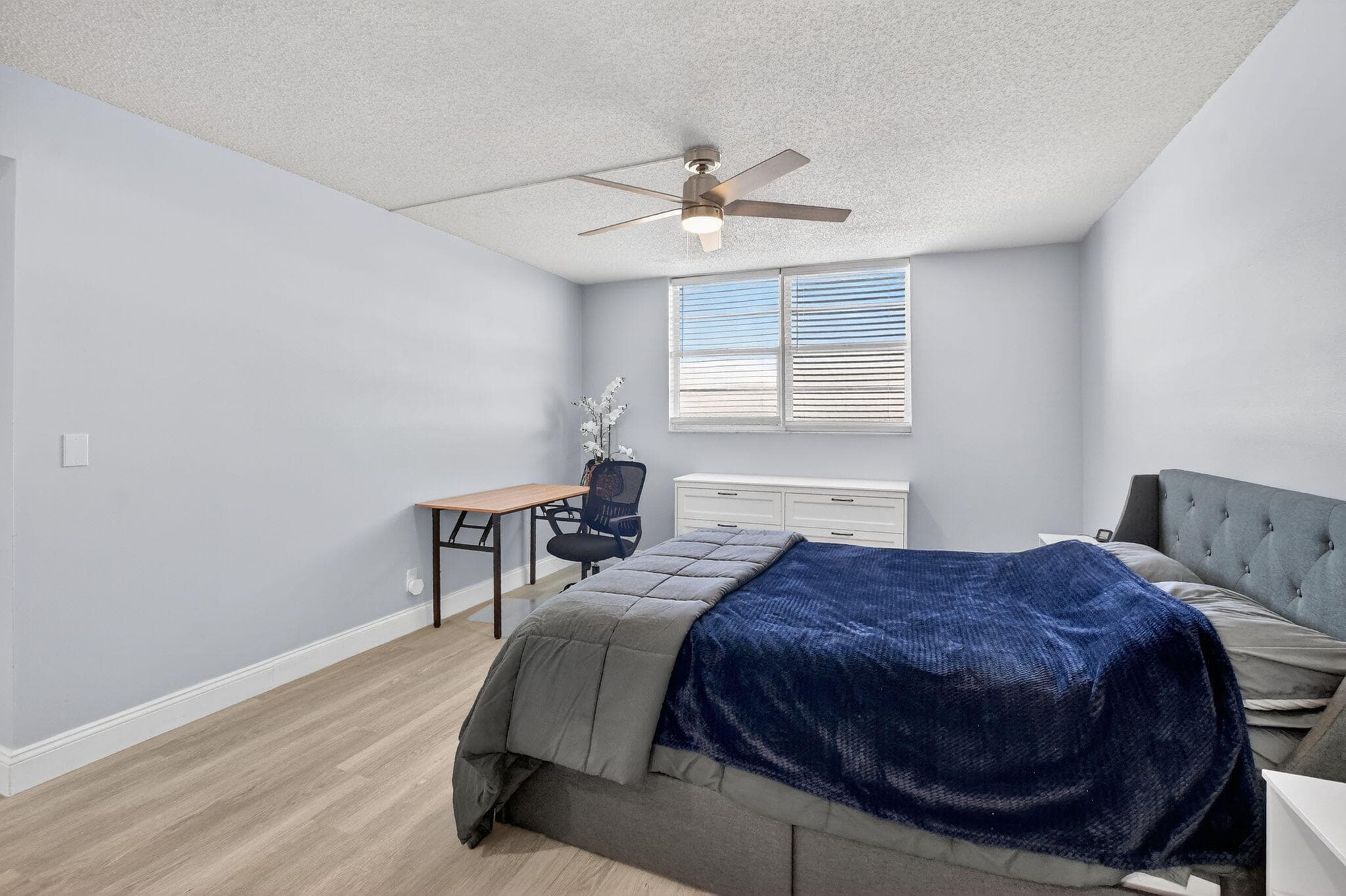 5700 NW 2nd Avenue Apt 711, Boca Raton, FL 33487 — photo 16 of 34