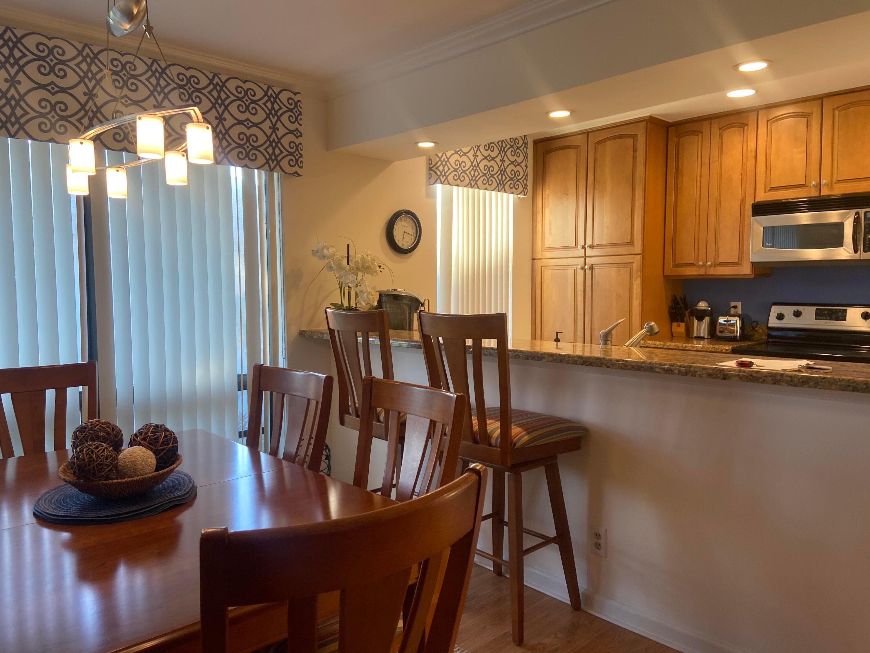 428 Brackenwood Lane S, Palm Beach Gardens, FL 33418 — photo 5 of 26