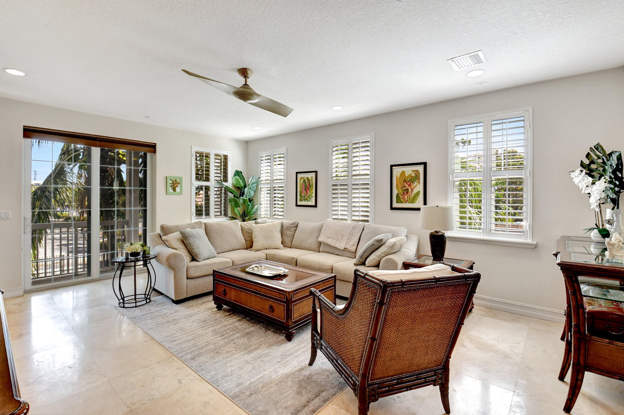 122 SW 1st Avenue, Delray Beach, FL 33444 — photo 10 of 48