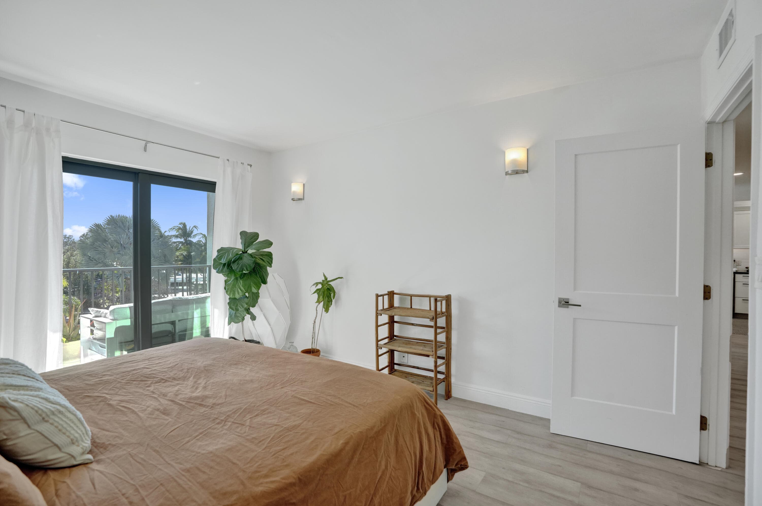1000 River Reach Drive 423, Fort Lauderdale, FL 33315 — photo 13 of 44