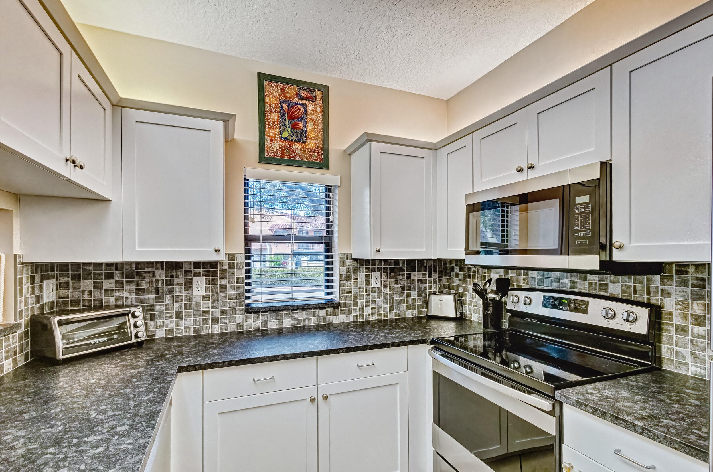 200 Uno Lago Drive 105, Juno Beach, FL 33408 — photo 8 of 41