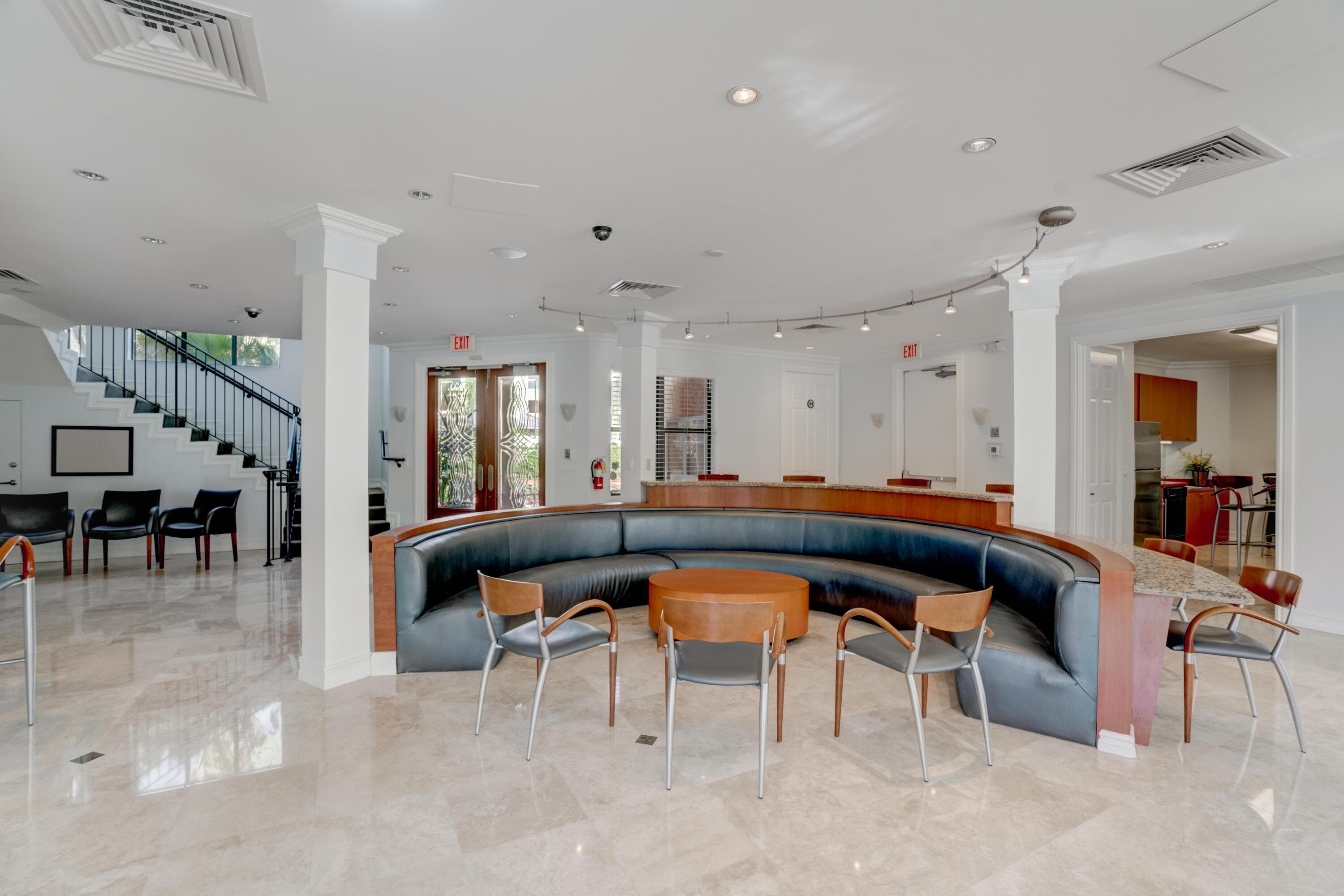 200 Uno Lago Drive 105, Juno Beach, FL 33408 — photo 37 of 41