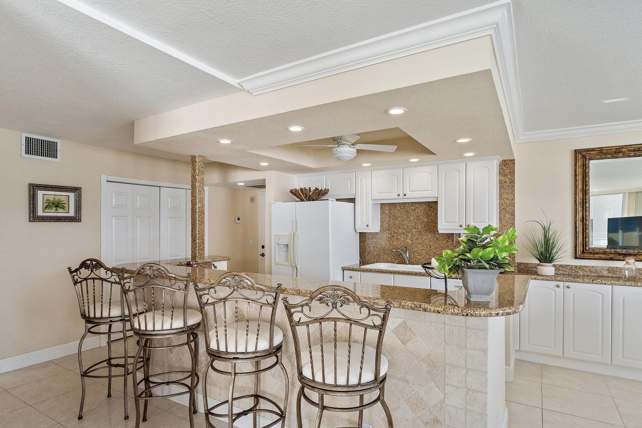 5440 N Ocean Drive 907, Singer Island, FL 33404 — photo 17 of 77