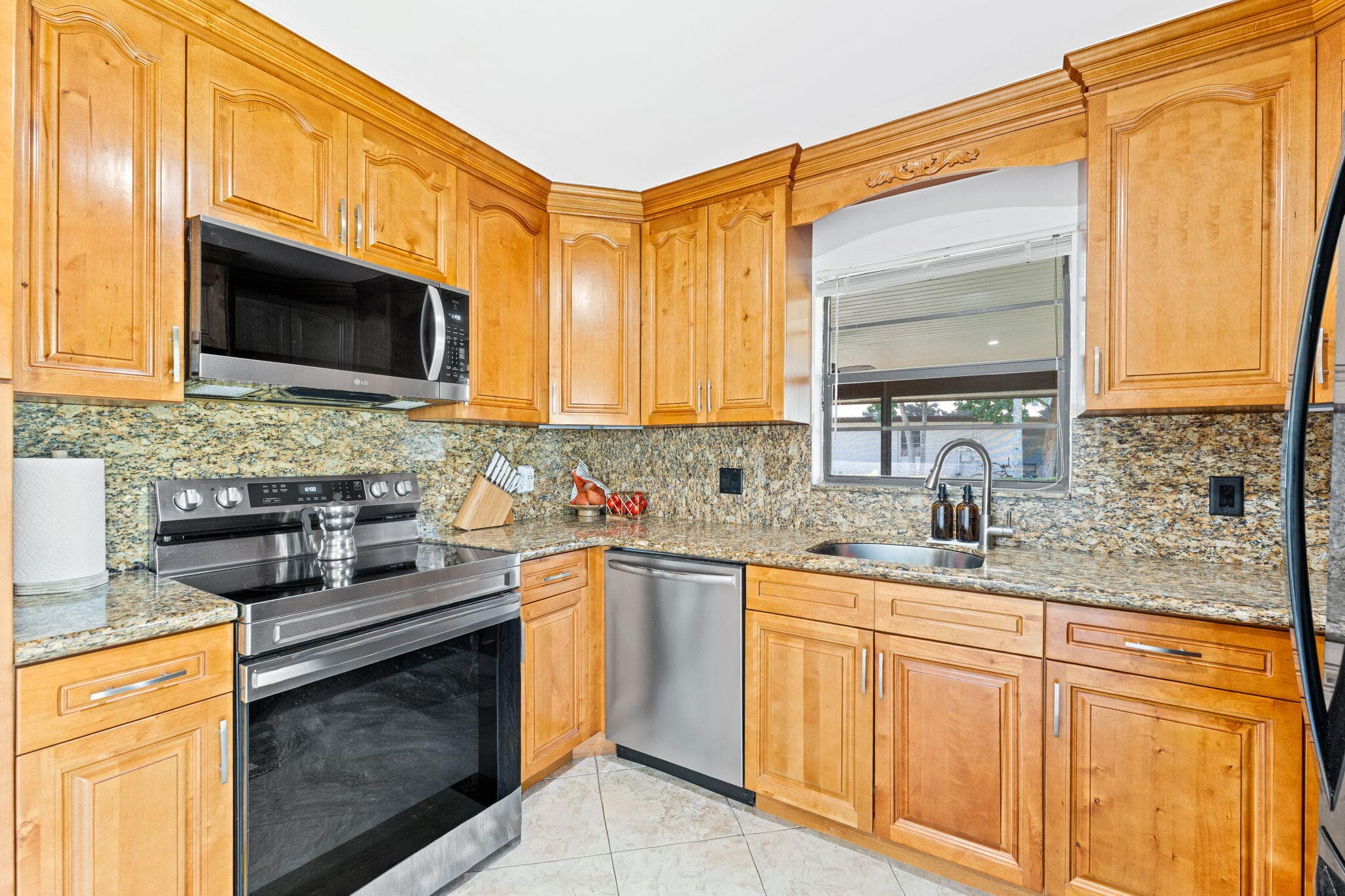 7811 Beechfern Circle 26, Tamarac, FL 33321 — photo 13 of 31