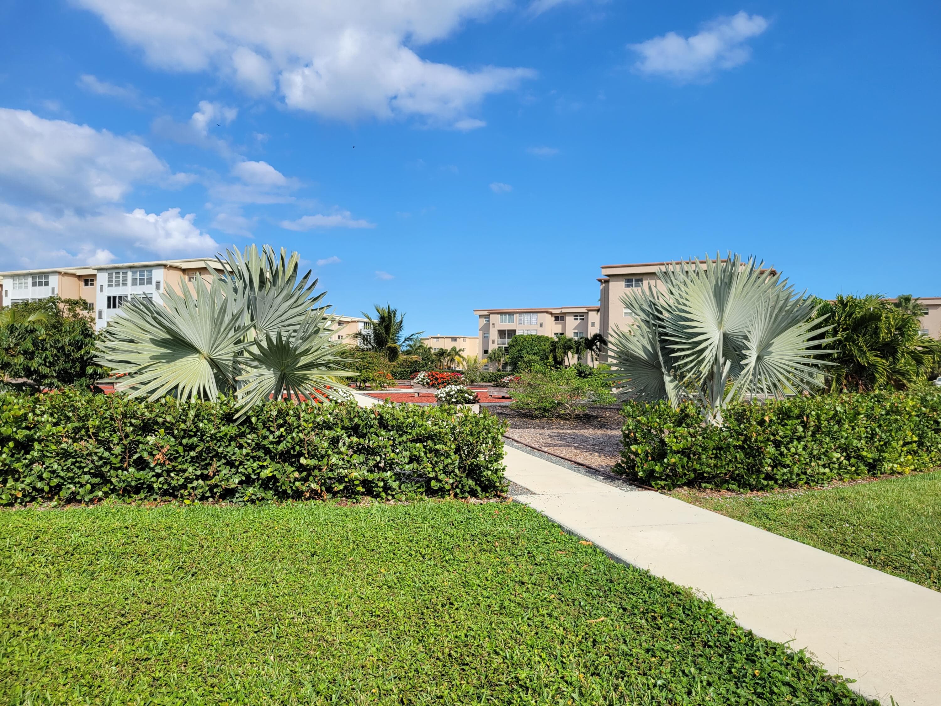 2400 NE 1st Lane 206, Boynton Beach, FL 33435 — photo 20 of 44