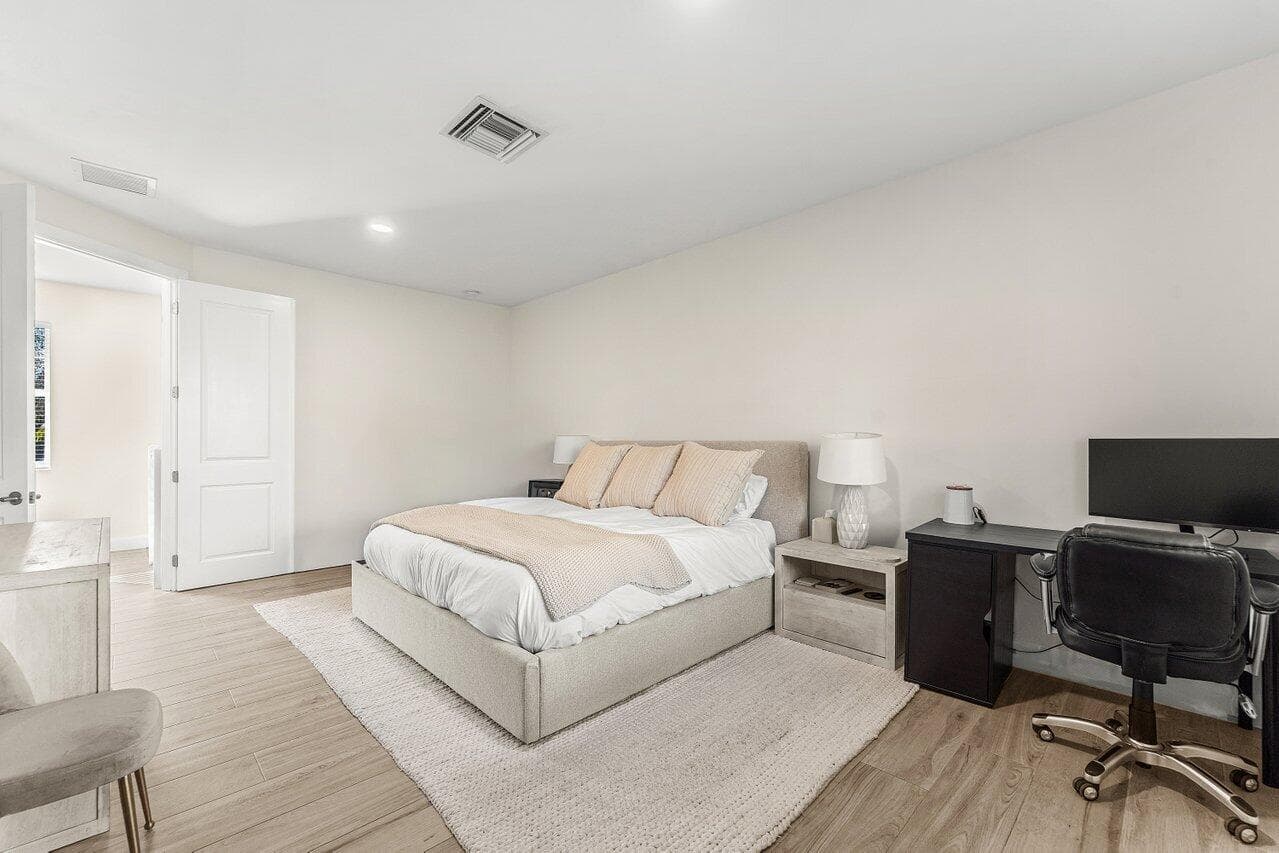 612 SW 15th Street, Fort Lauderdale, FL 33315 — photo 10 of 23