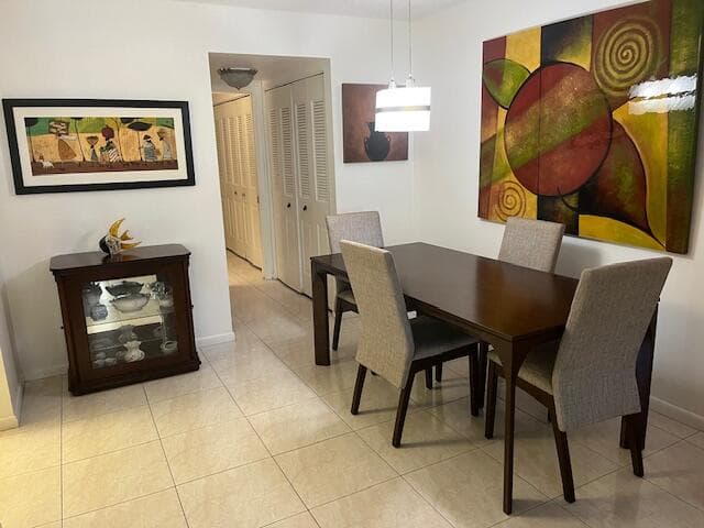 300 Windsor M, West Palm Beach, FL 33417 — photo 5 of 15