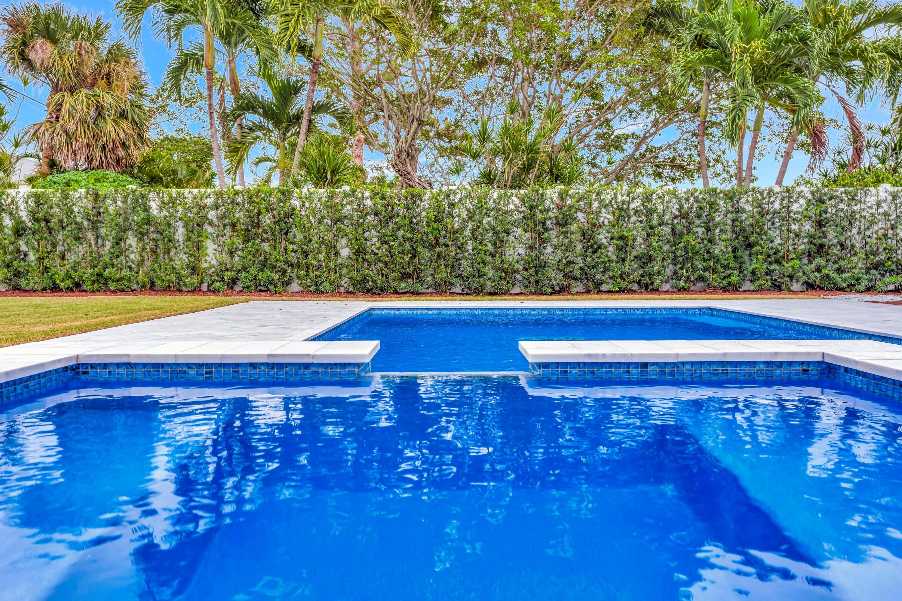 245 Alhambra Place, West Palm Beach, FL 33405 — photo 41 of 46