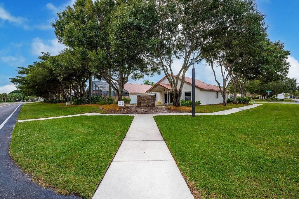 1975 Oak Berry Circle, Wellington, FL 33414 — photo 2 of 39