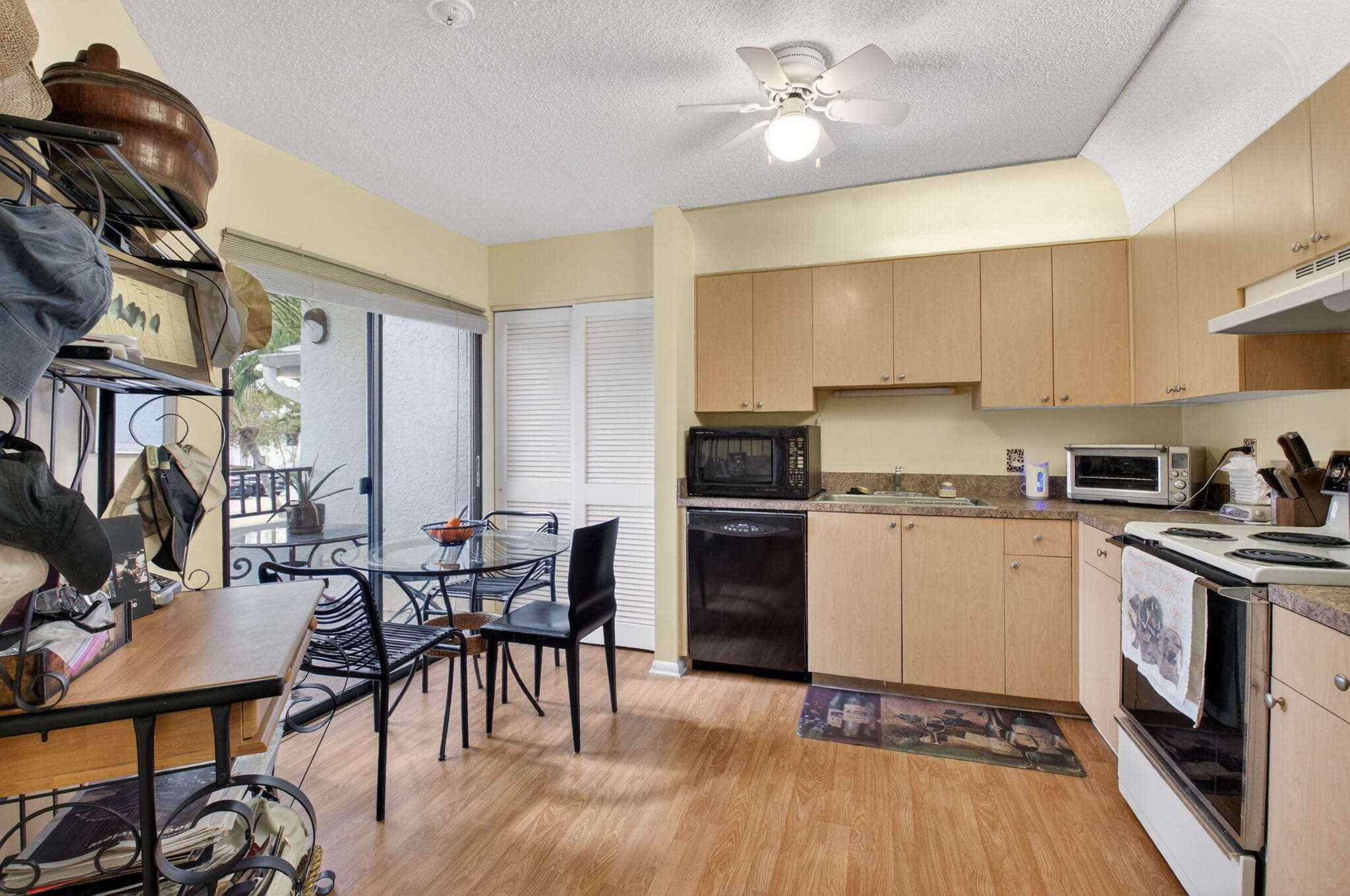 7509 Glendevon Lane 1006, Delray Beach, FL 33446 — photo 9 of 83
