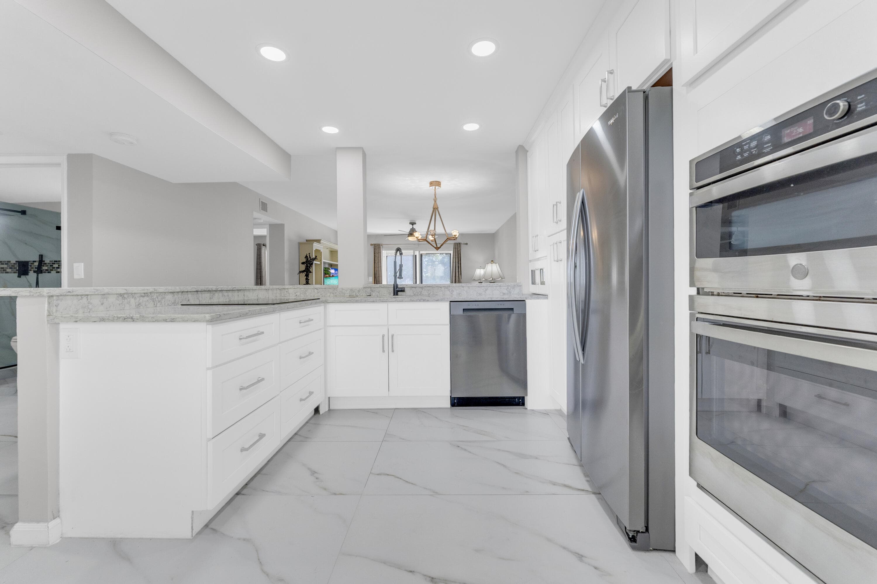7192 Huntington Lane 307, Delray Beach, FL 33446 — photo 1 of 86