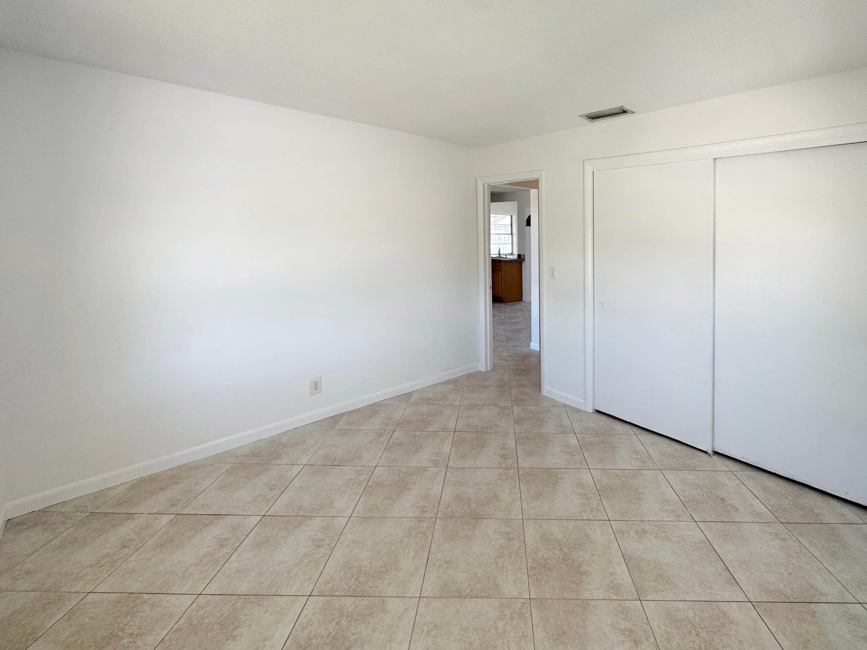 514 SW 20th Street, Boynton Beach, FL 33426 — photo 16 of 60