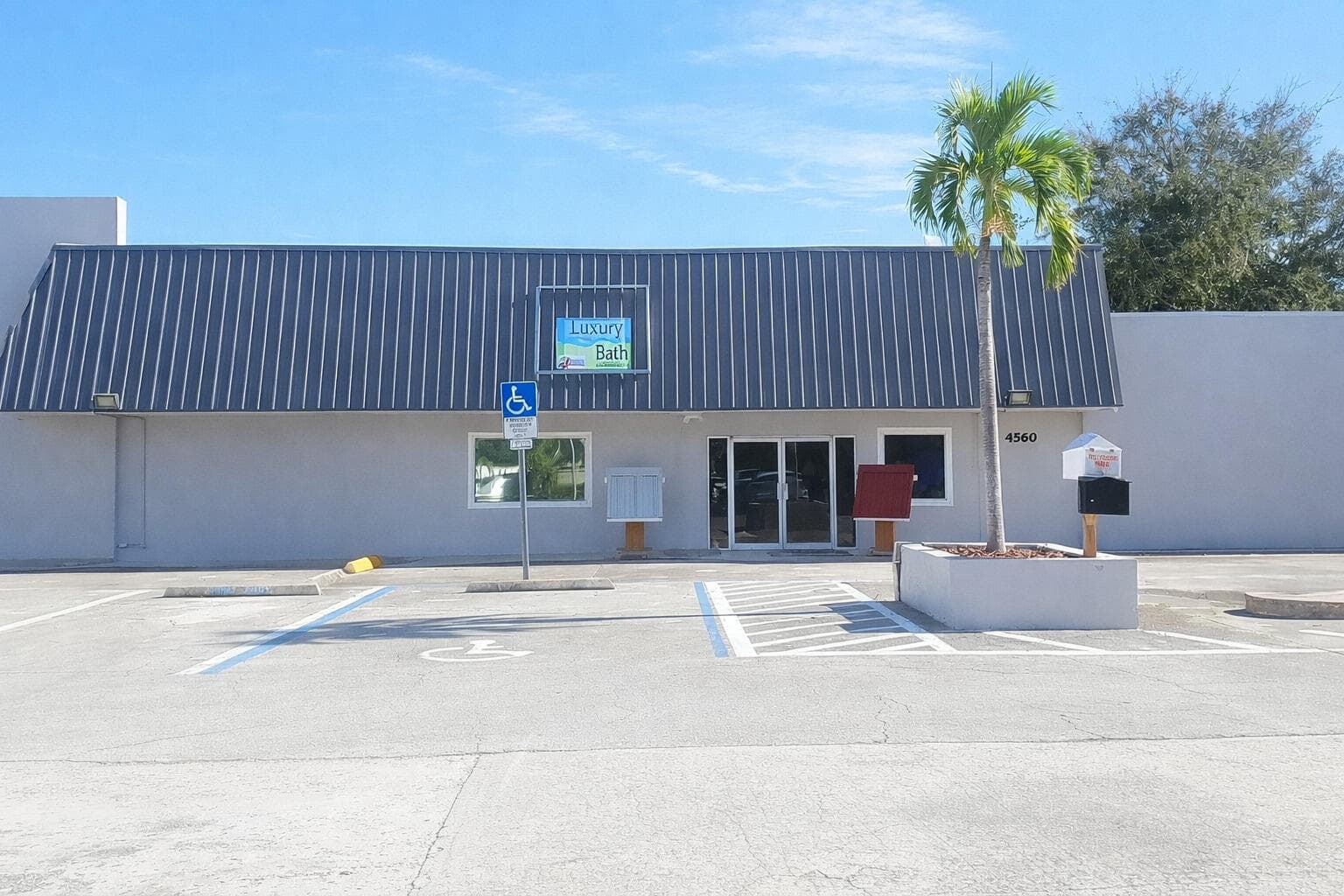 4560 Us Highway 1, Vero Beach, FL 32967 — photo 1 of 7