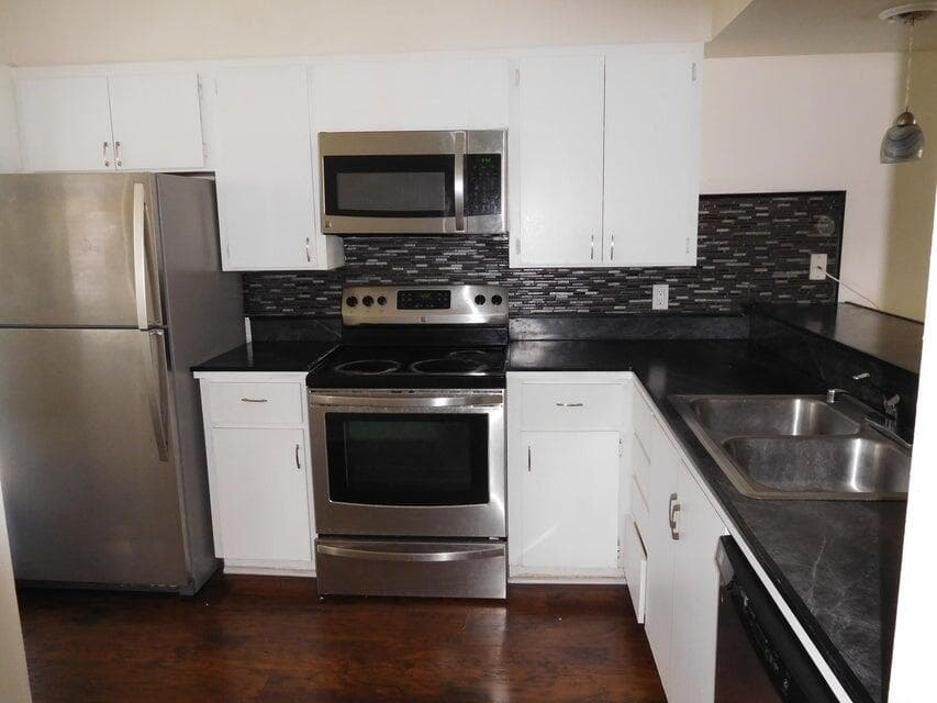 2561 Village Boulevard 306, West Palm Beach, FL 33409 — photo 3 of 11